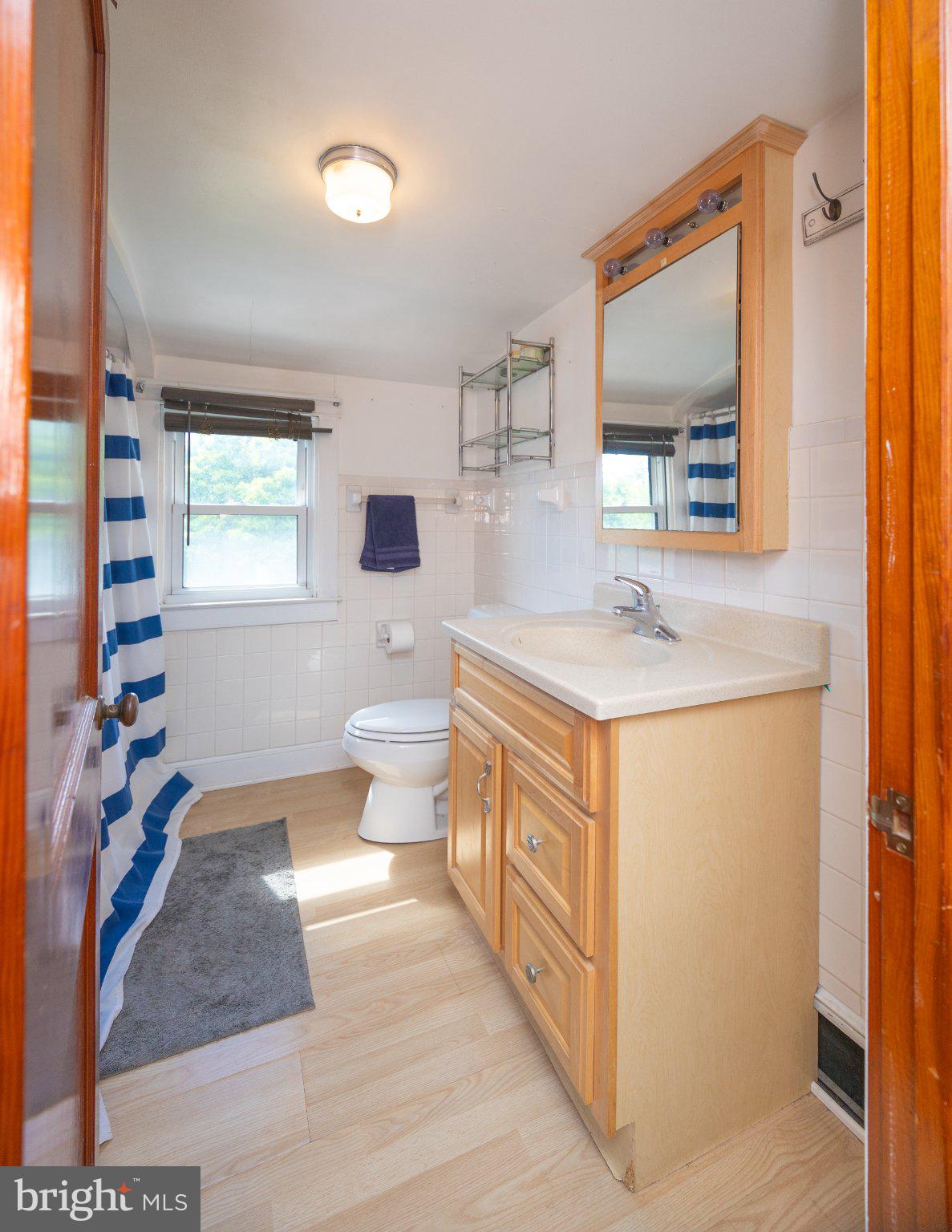PINE KNOLL - Residential
