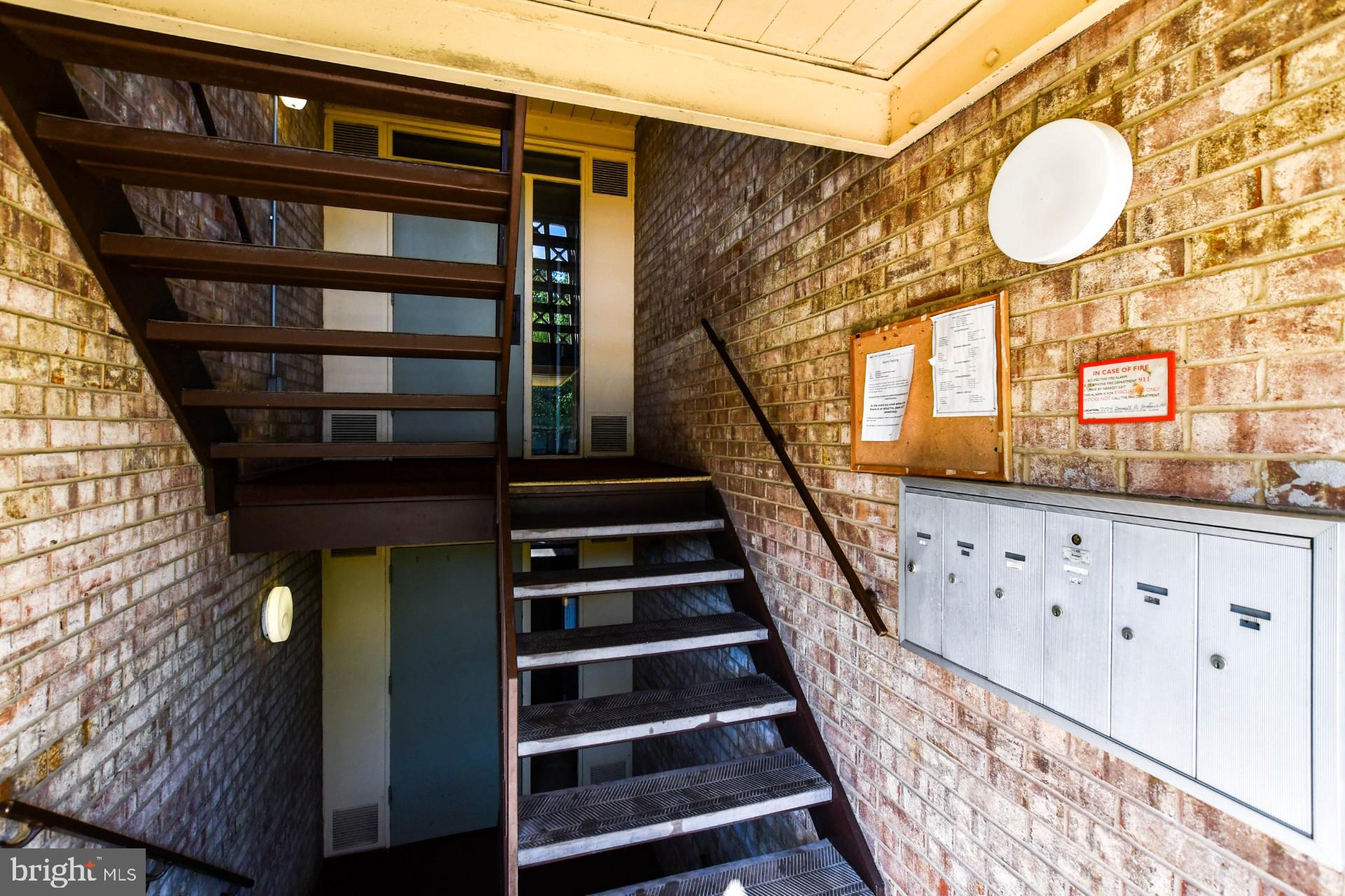 HOLLY HILL CONDOMINIUMS - Residential