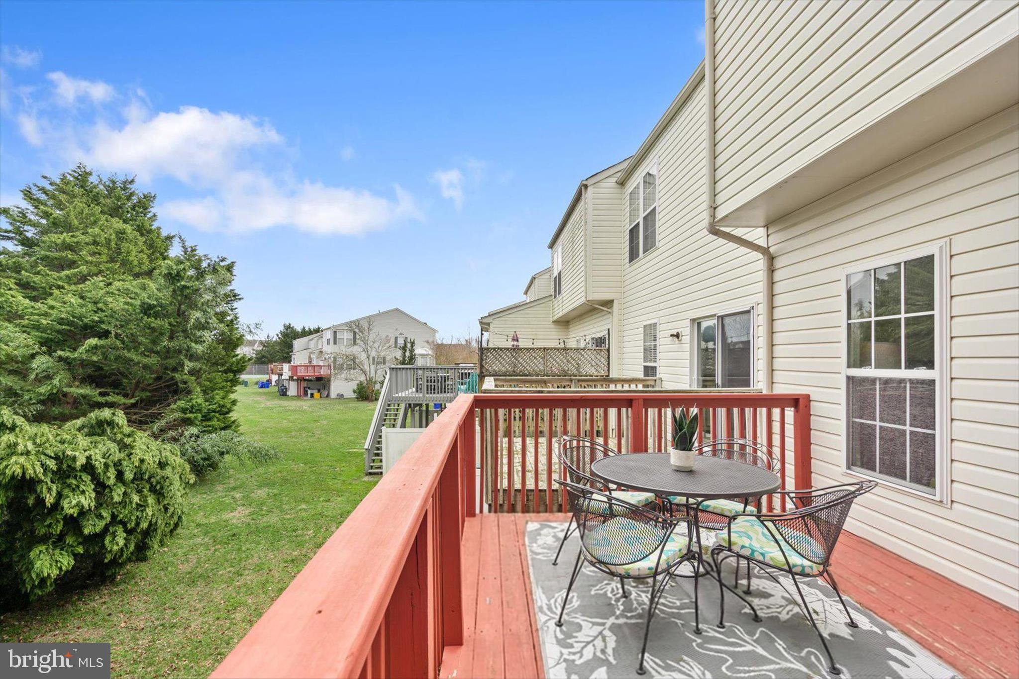 SOUTH HAMPTON - Residential