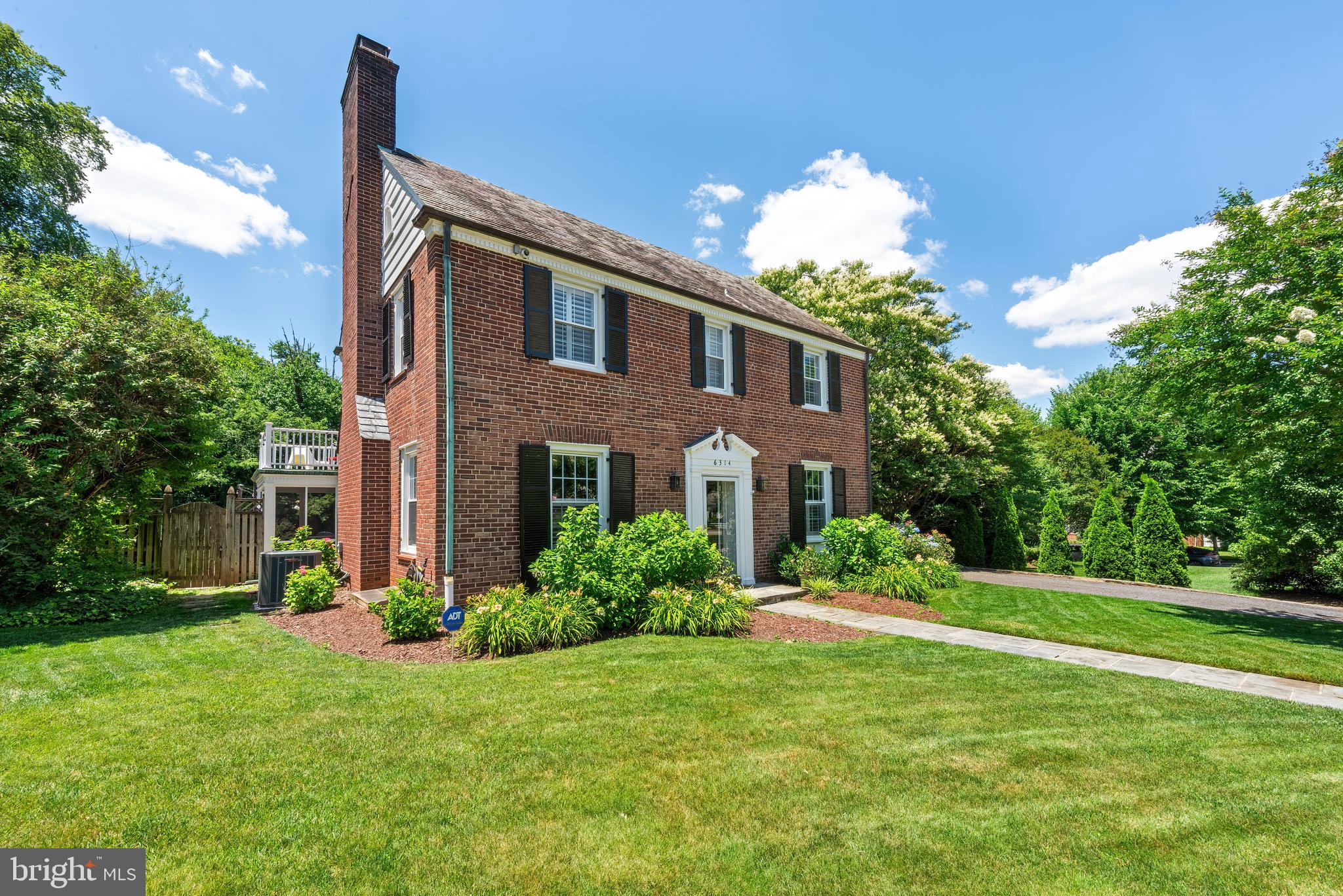 PINEHURST - Residential