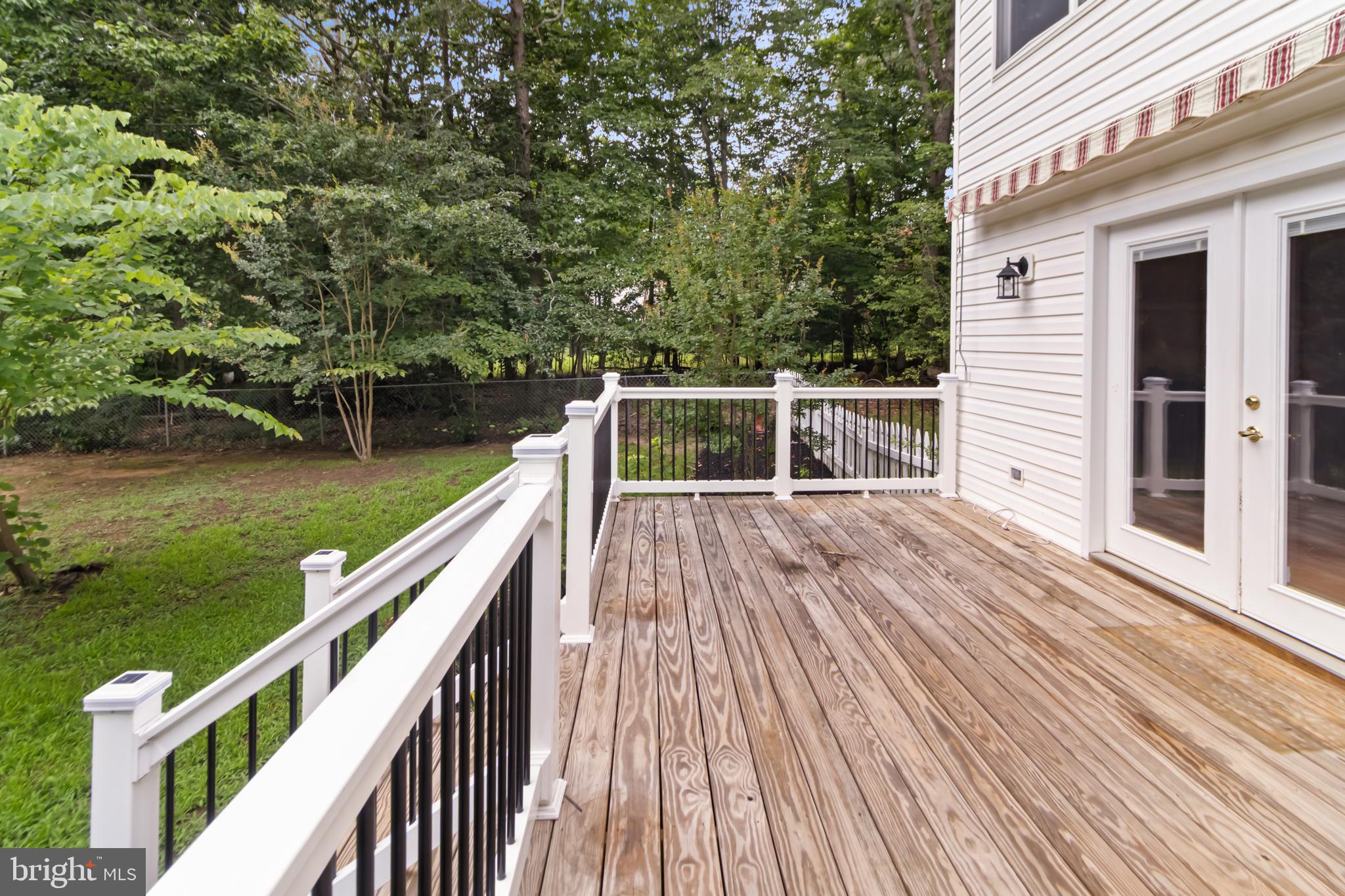 CHAPEL POINT WOODS - Residential