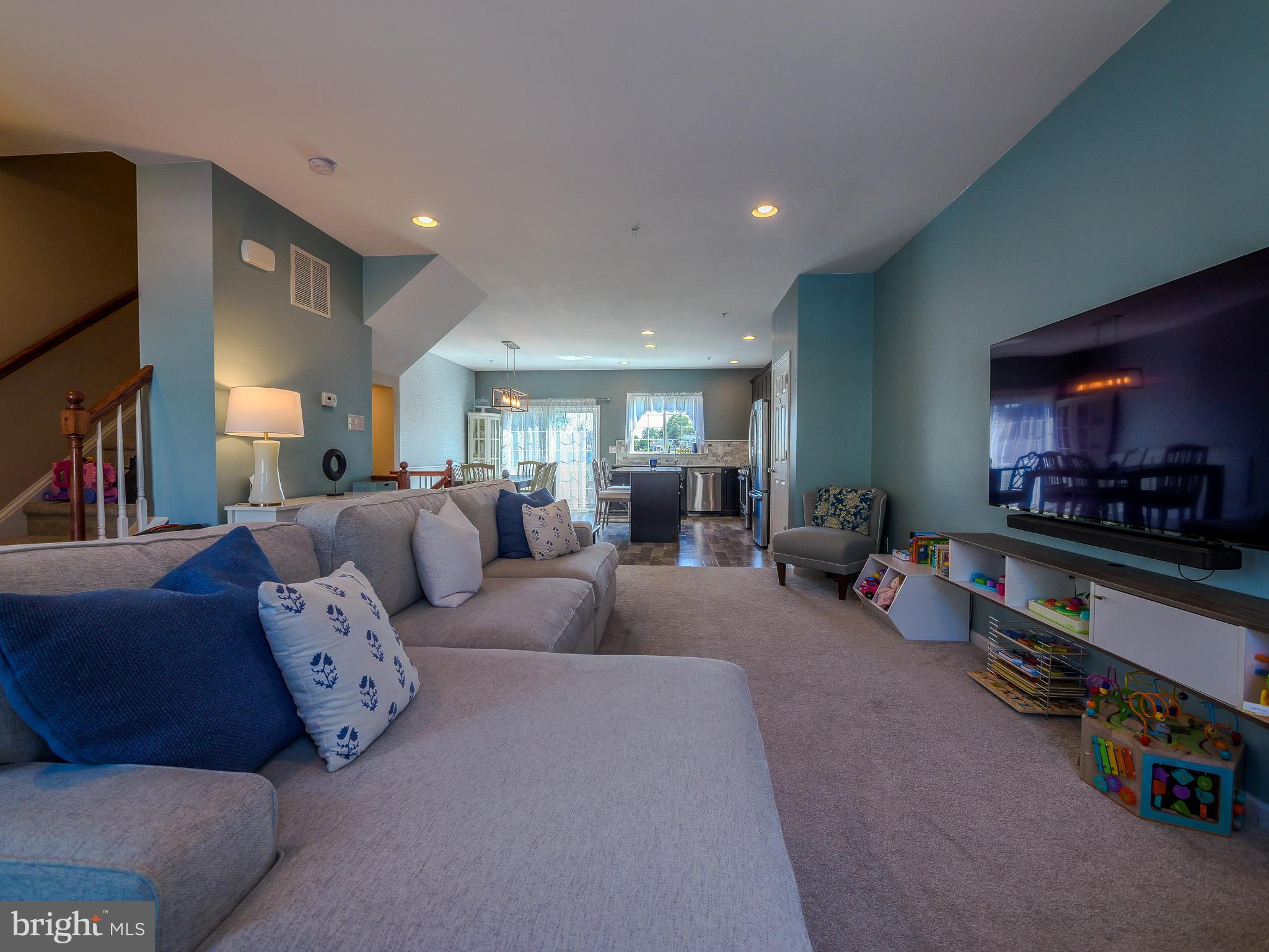 KEDRON STATION - Residential
