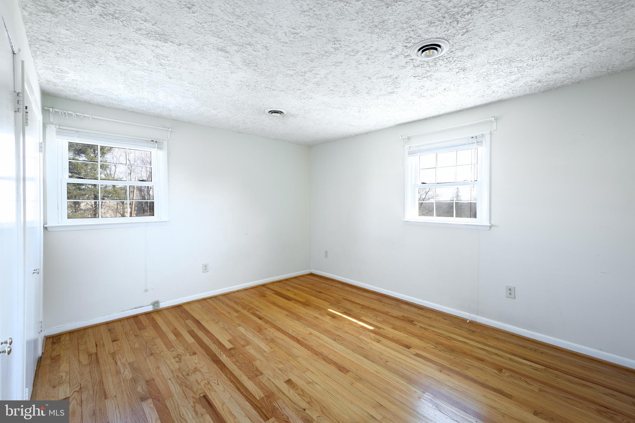 FAIRWAY HILLS - Residential