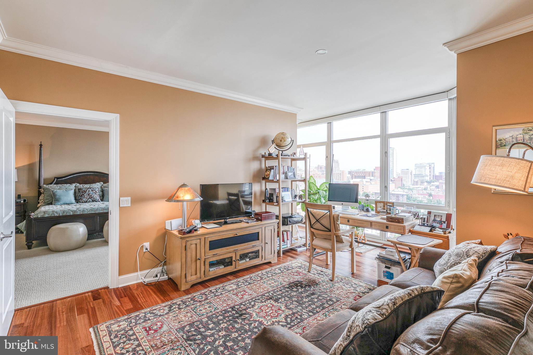AVENUE OF THE ARTS - Residential