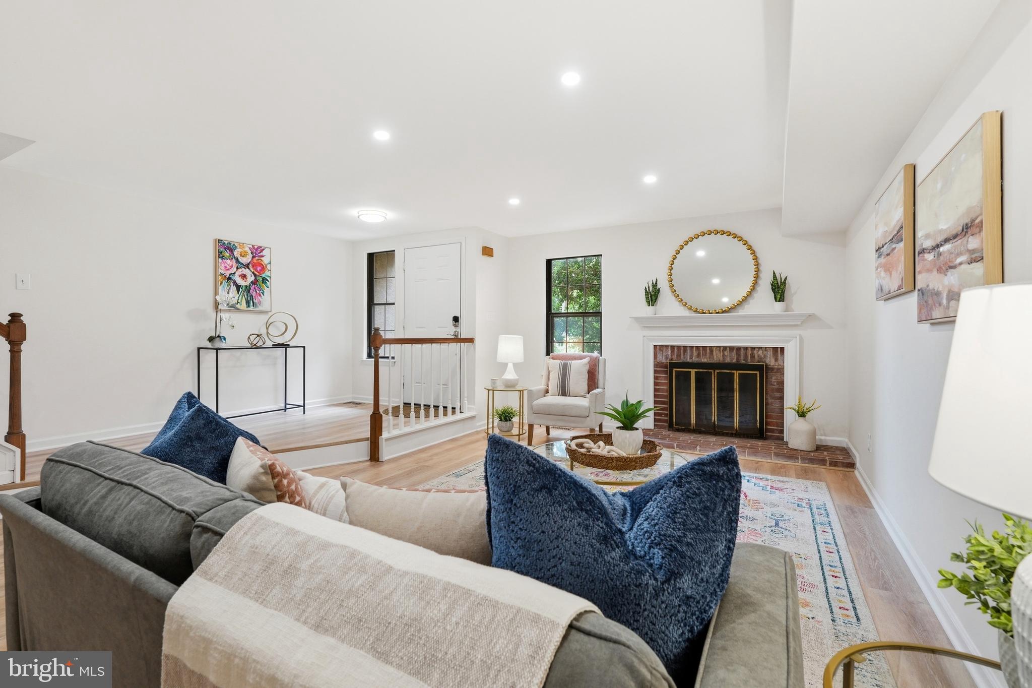WILLISTOWN WOODS - Residential