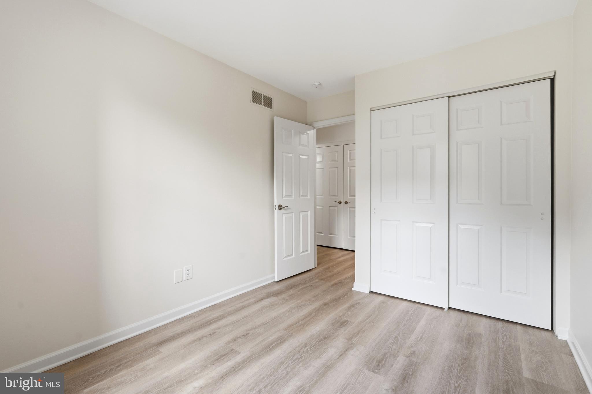 WILLISTOWN WOODS - Residential