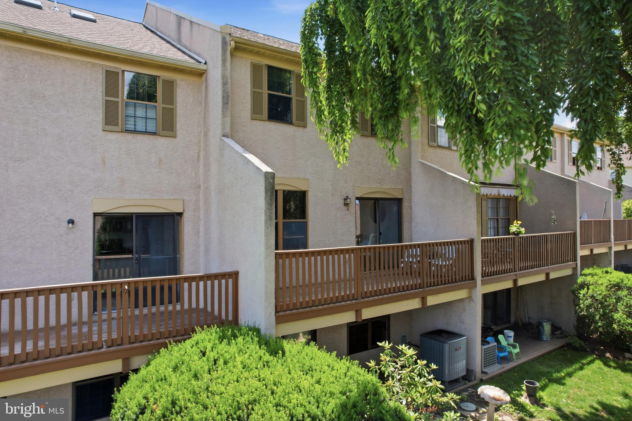 WILLISTOWN WOODS - Residential
