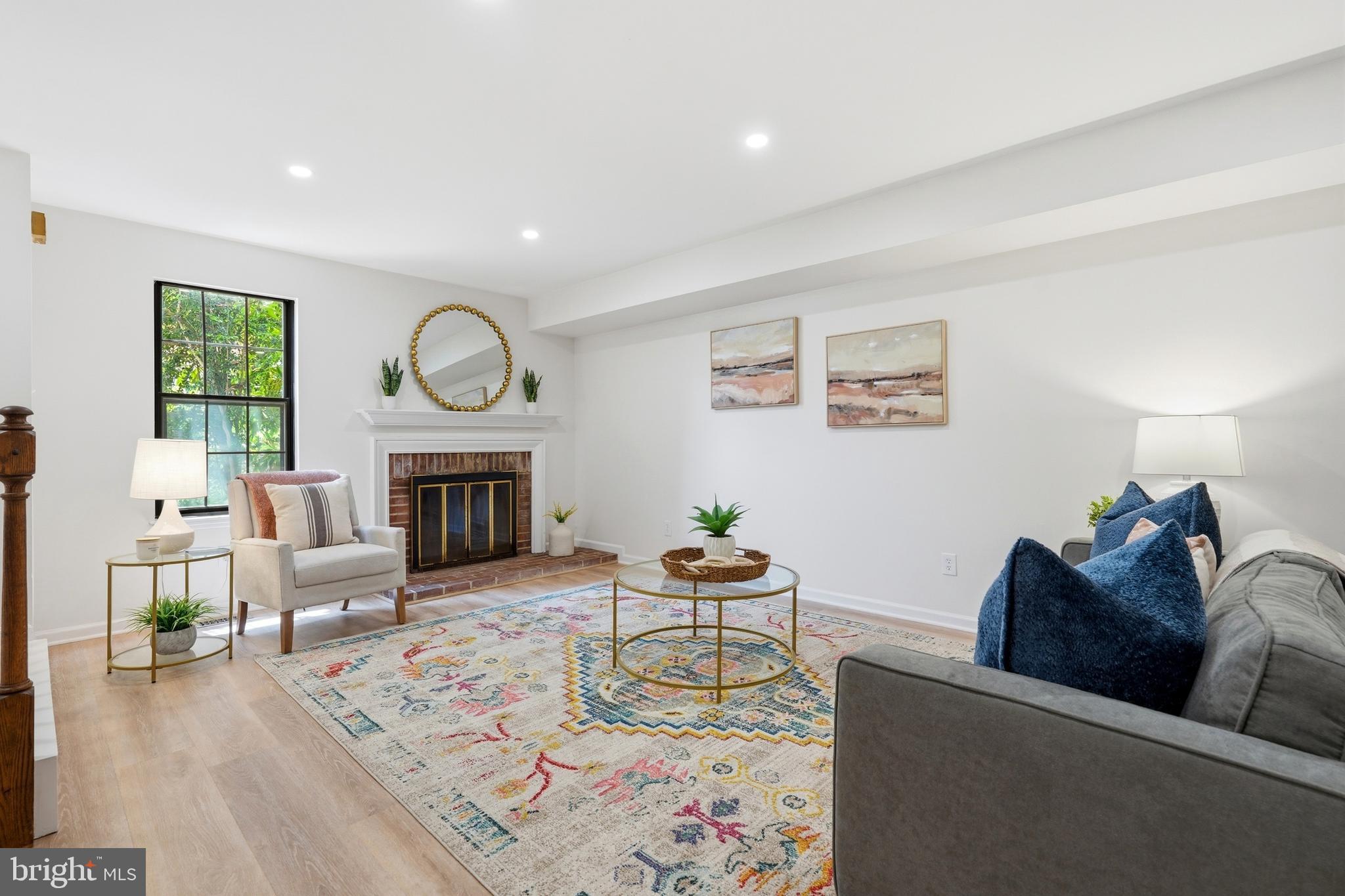 WILLISTOWN WOODS - Residential