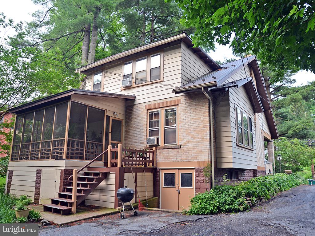 MILLERSVILLE - Residential