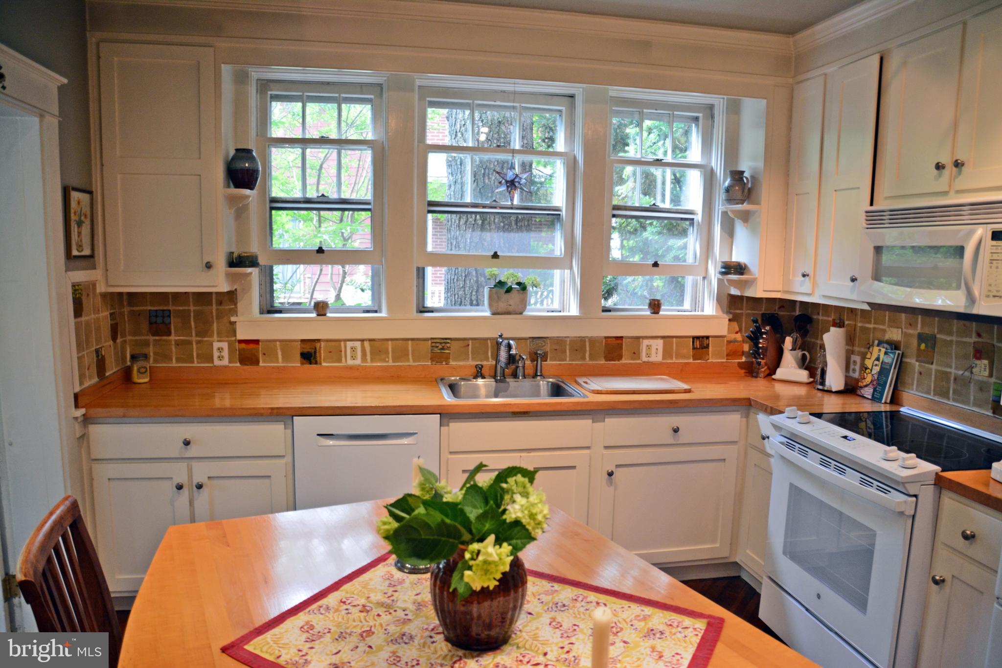 MILLERSVILLE - Residential