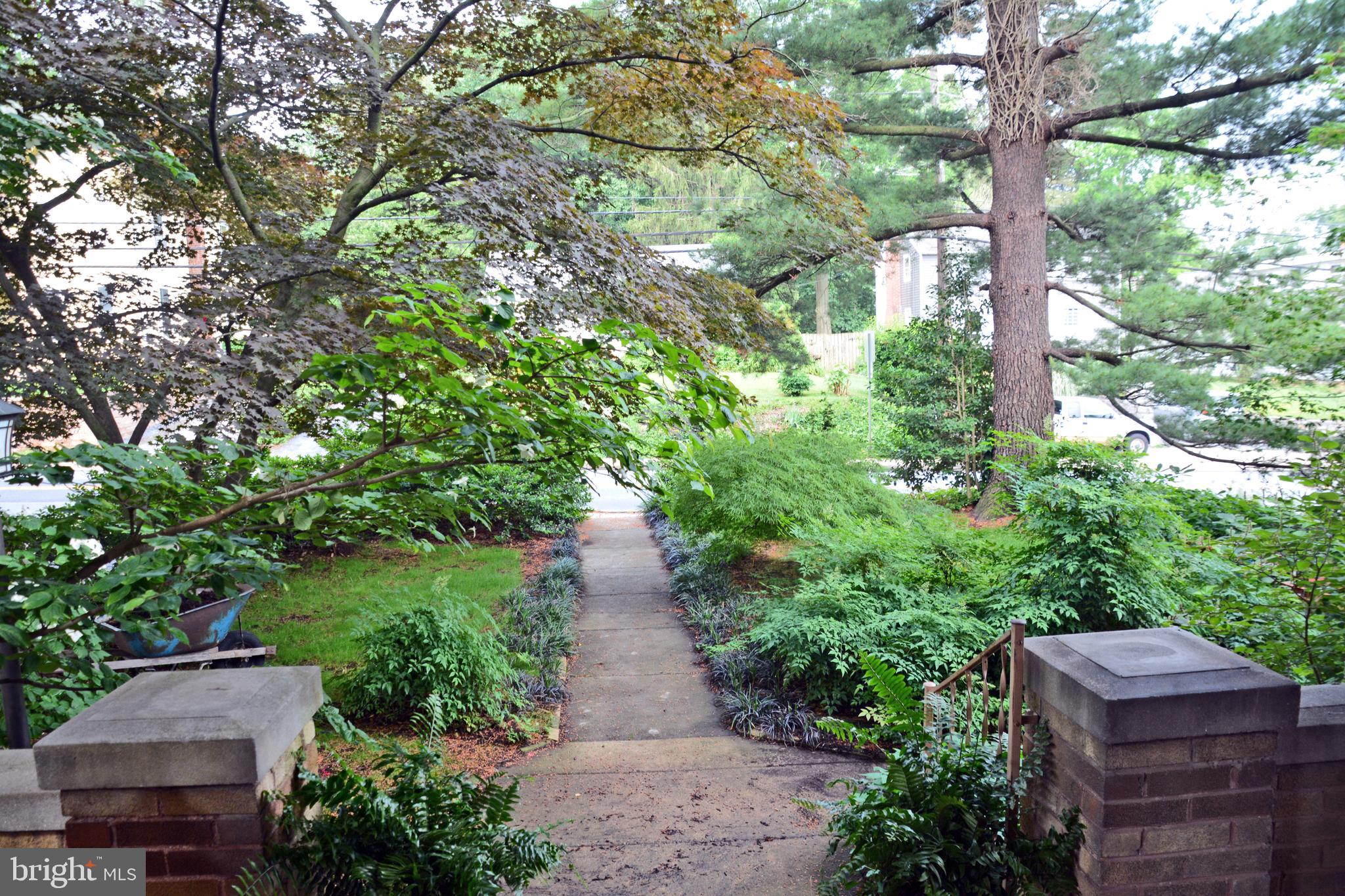 MILLERSVILLE - Residential