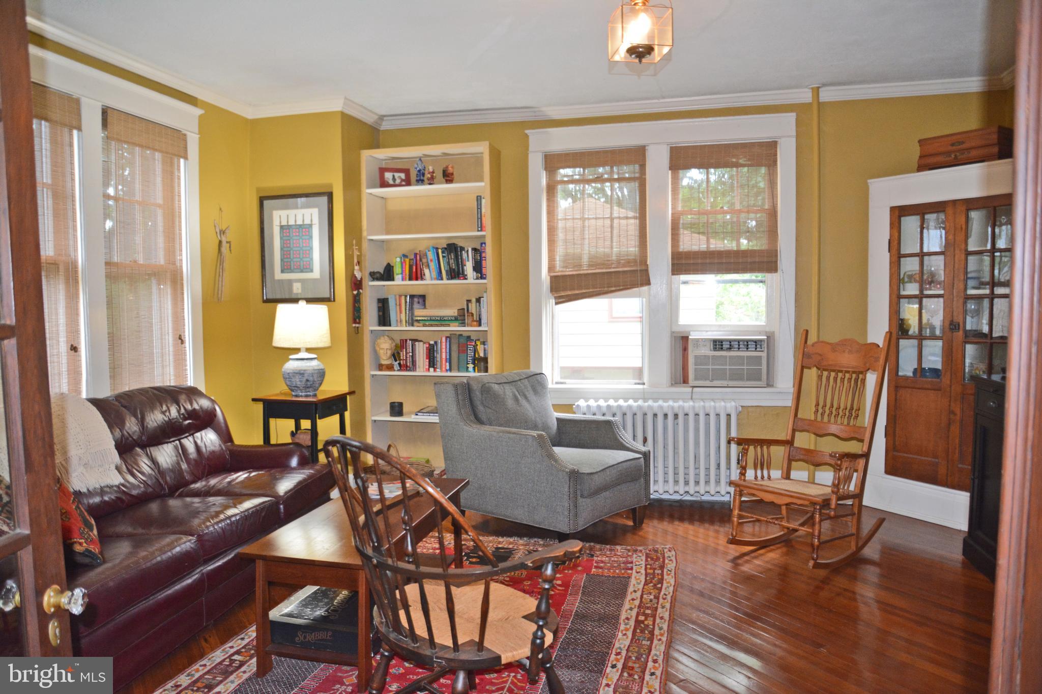 MILLERSVILLE - Residential