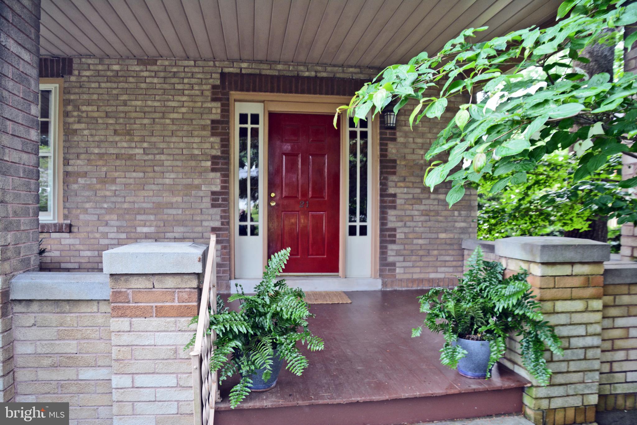 MILLERSVILLE - Residential