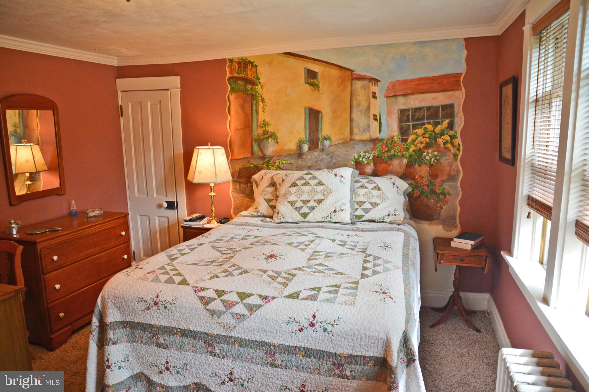 MILLERSVILLE - Residential