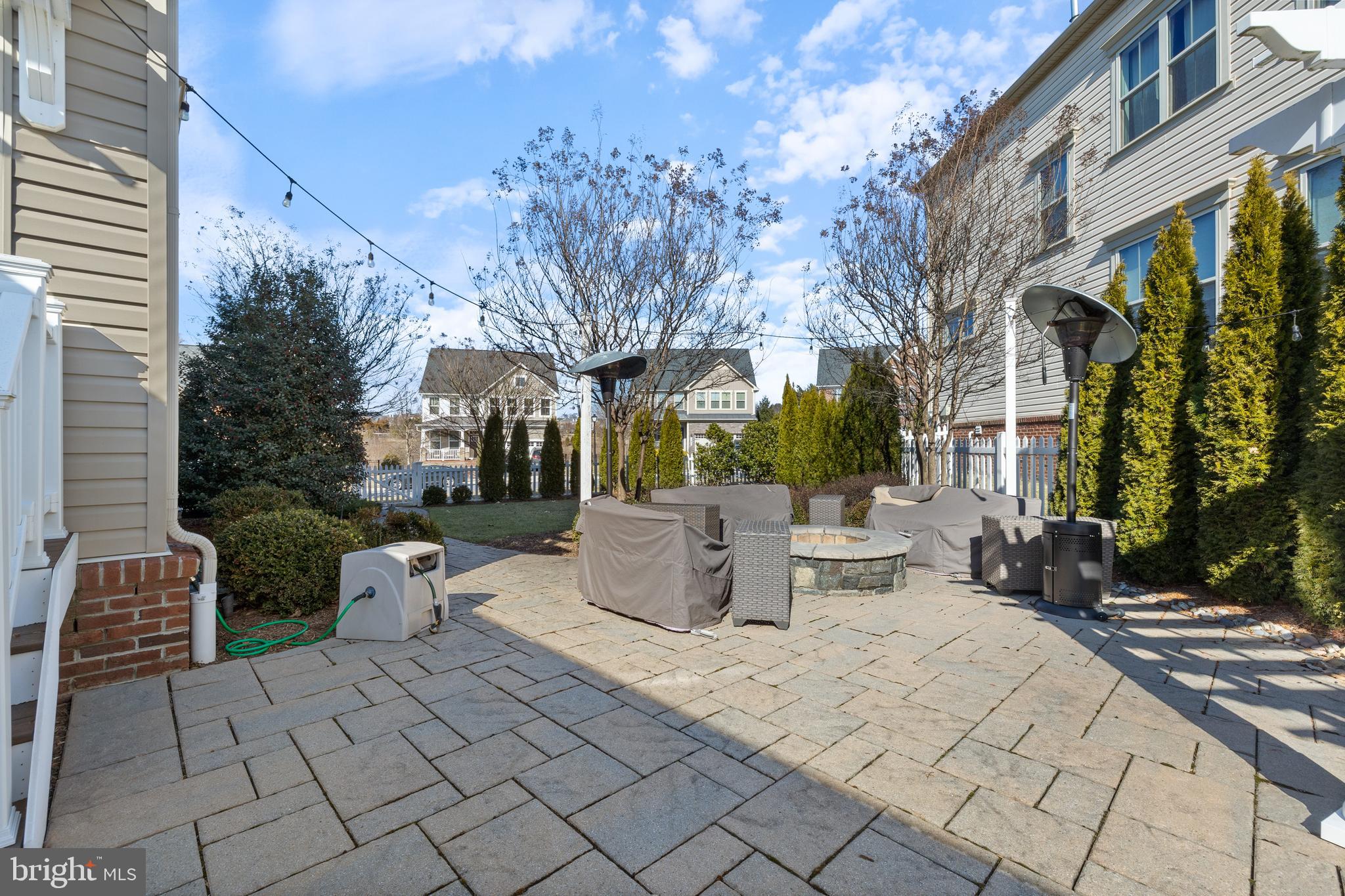 POPLAR RUN - Residential Lease