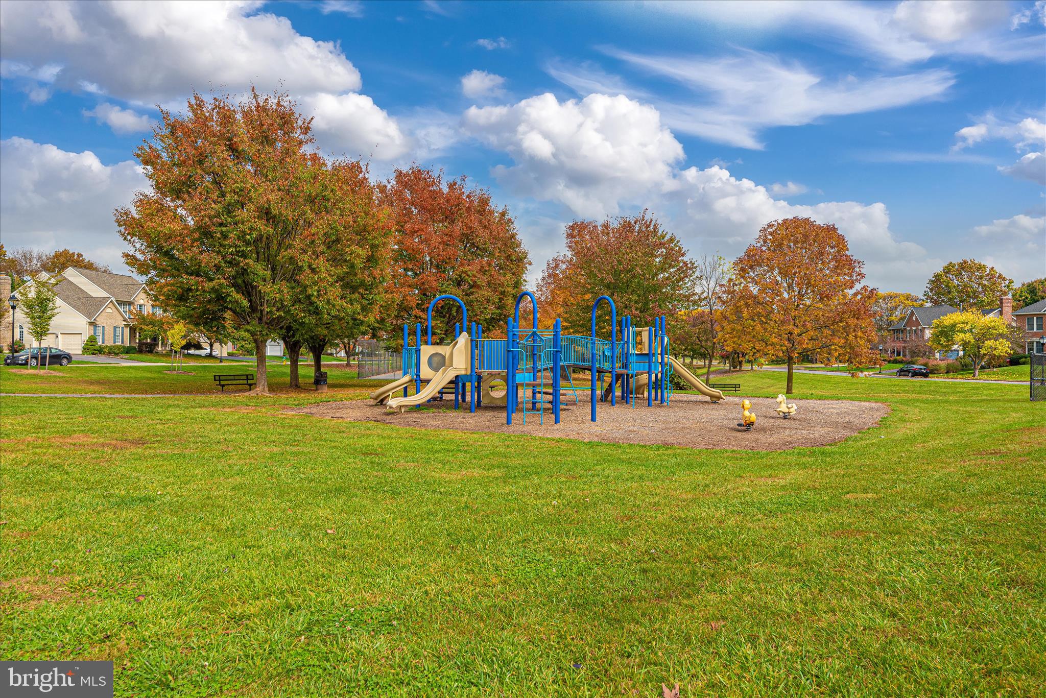 RIDGEVIEW II - Residential