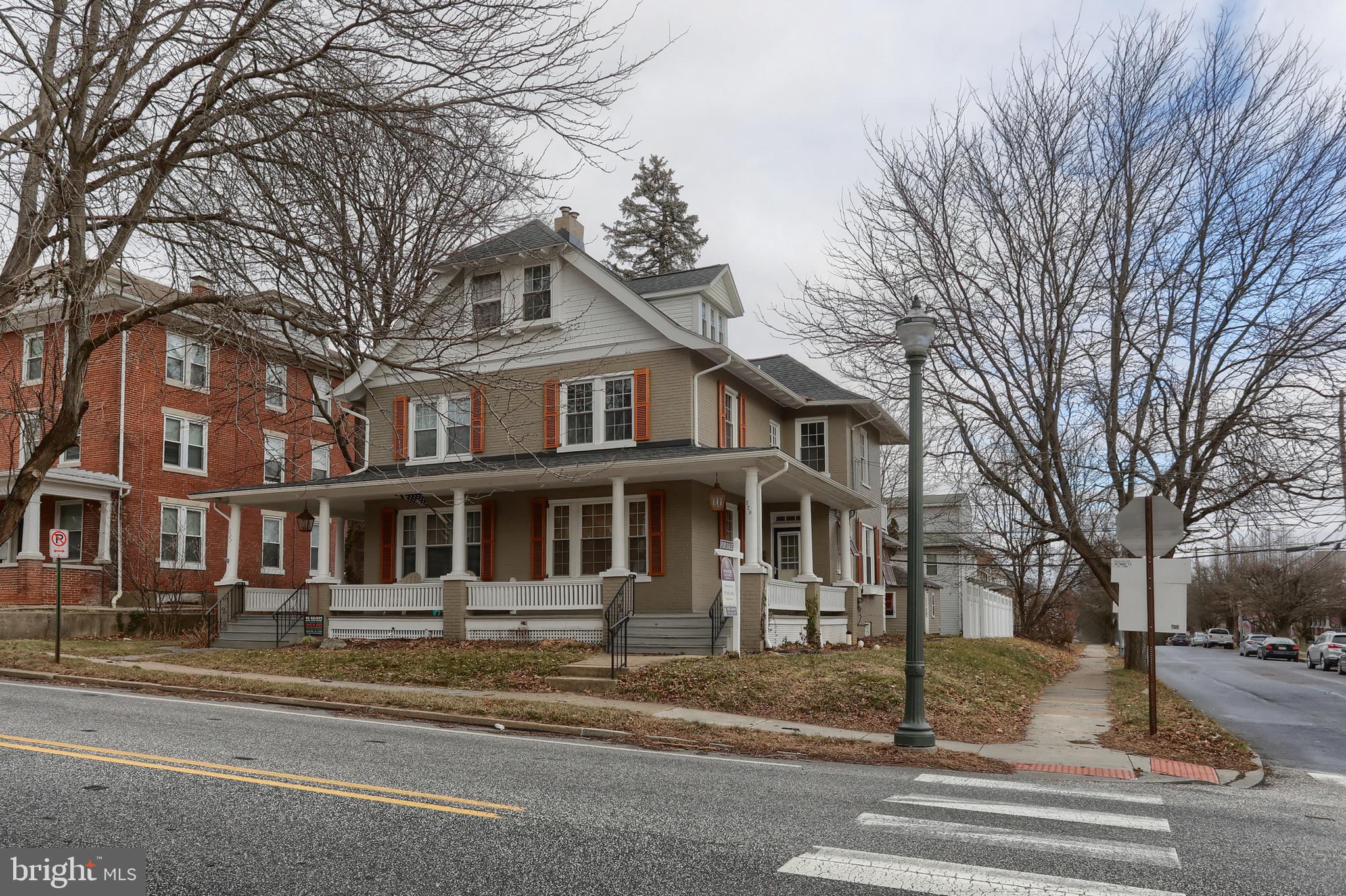 HERSHEY DOWNTOWN - Residential