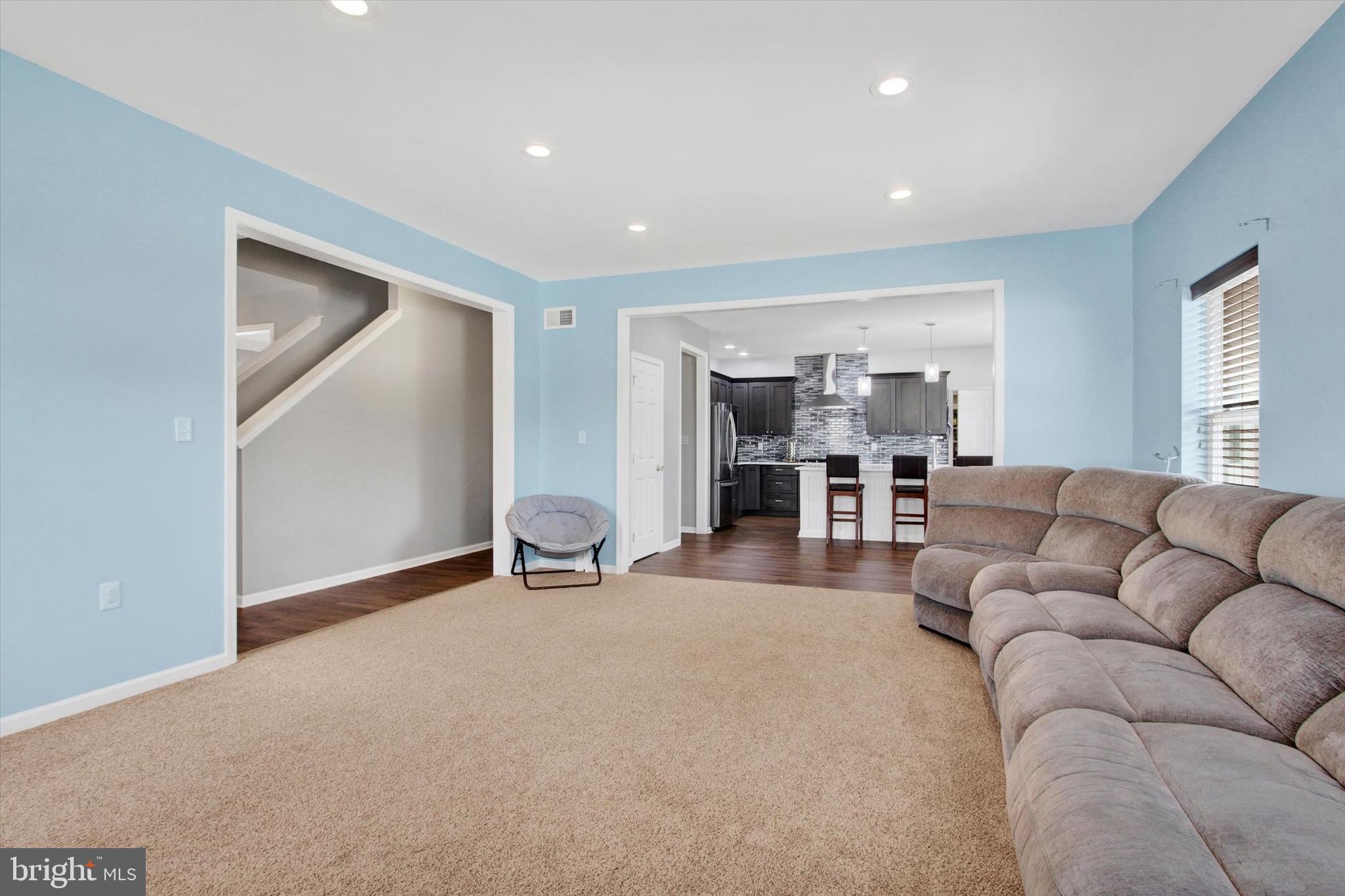 CARRIAGE PARK - Residential
