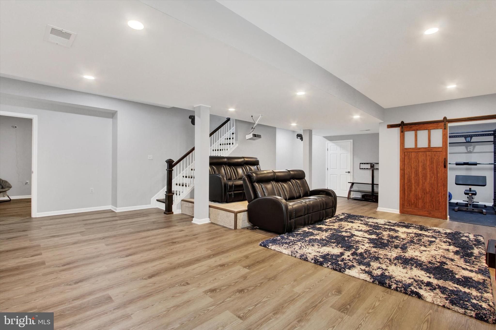 CARRIAGE PARK - Residential