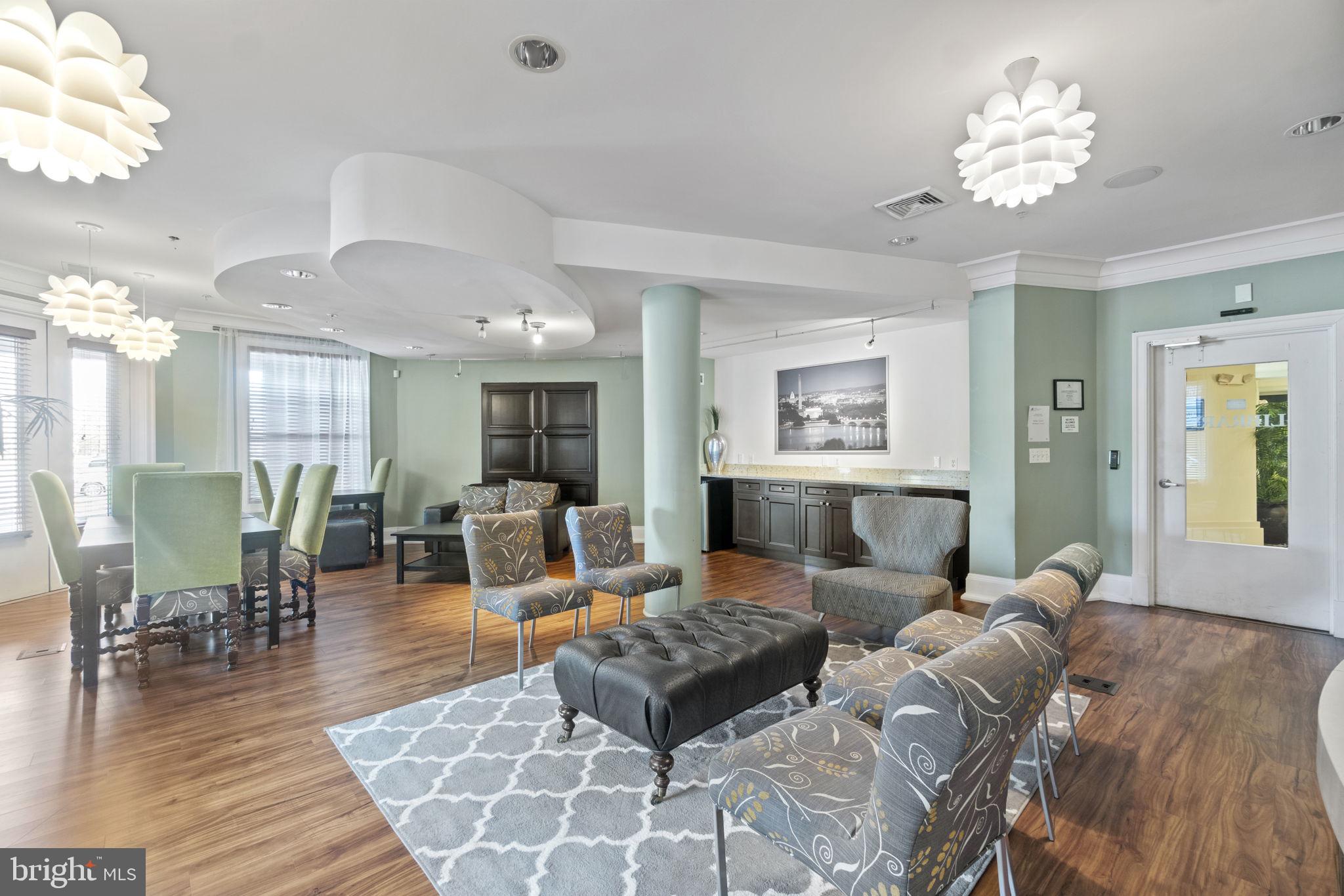 COLONNADE AT KENTLANDS - Residential