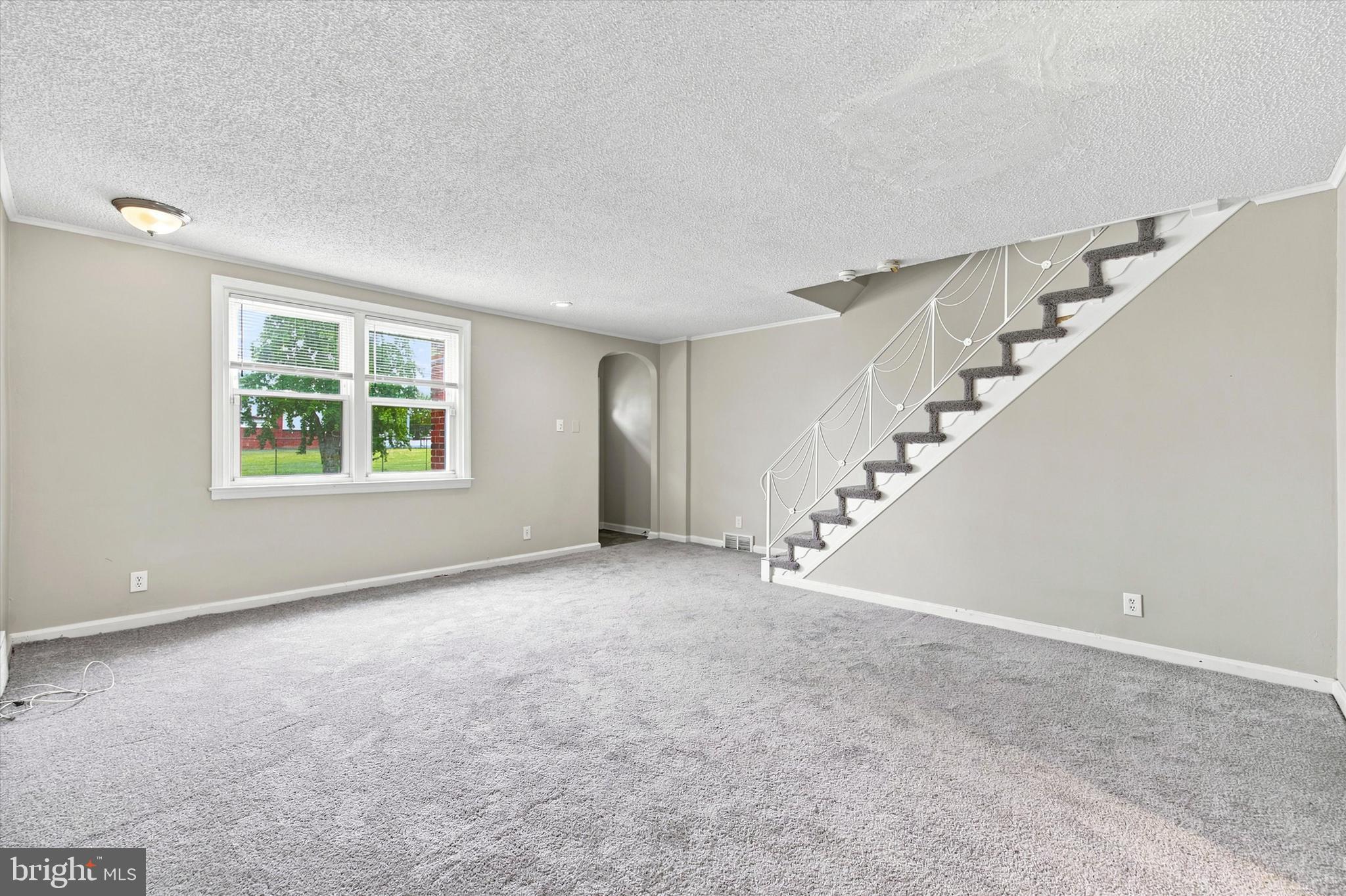 OXFORD CIRCLE - Residential