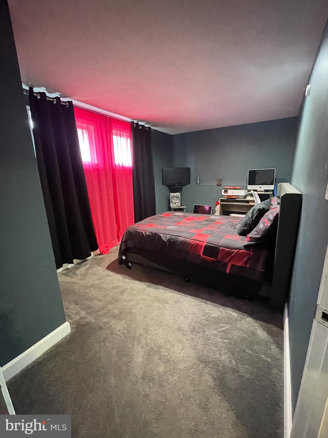 KINGS POINT - Residential