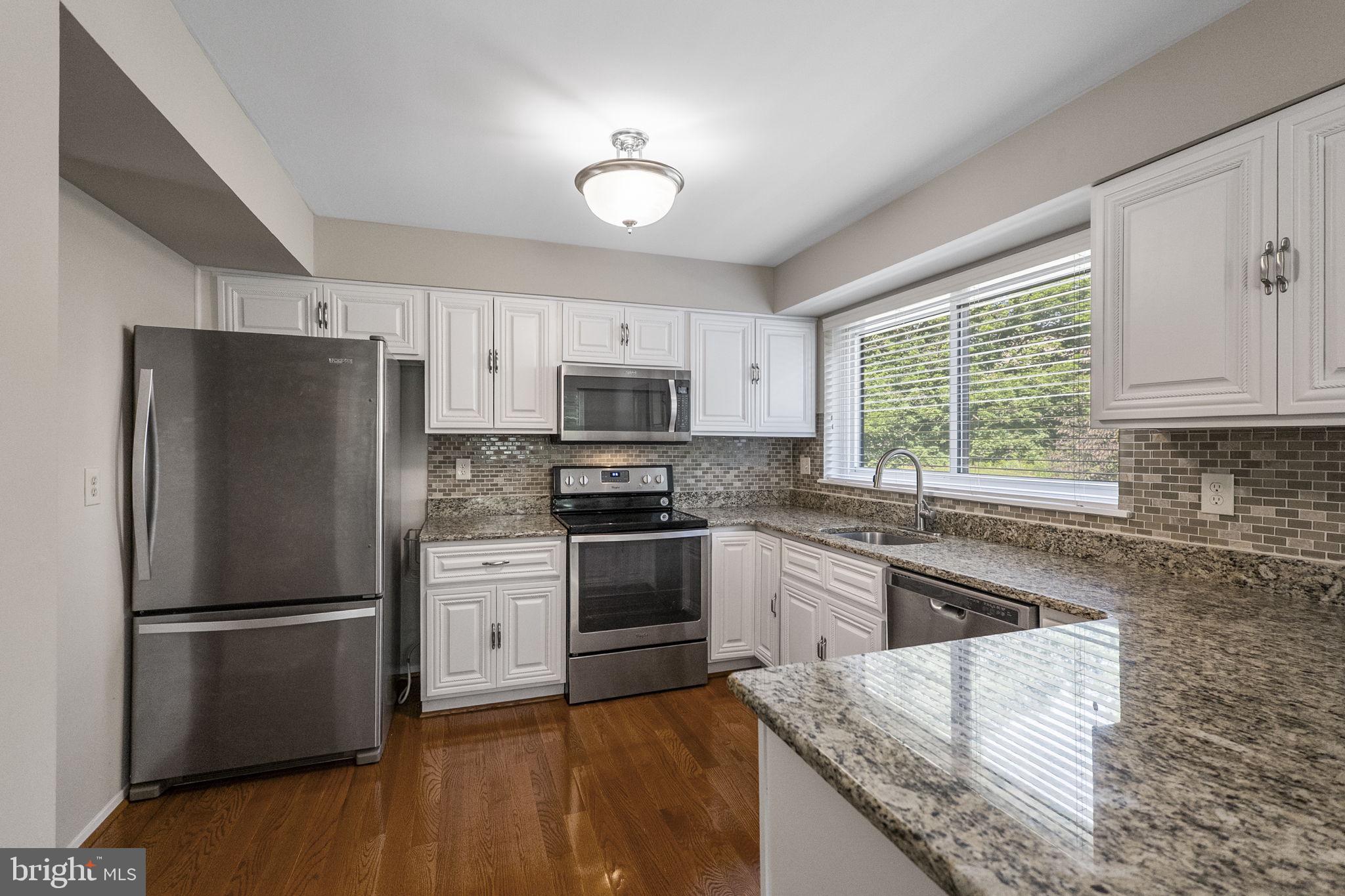 ELKHORN LANDING - Residential
