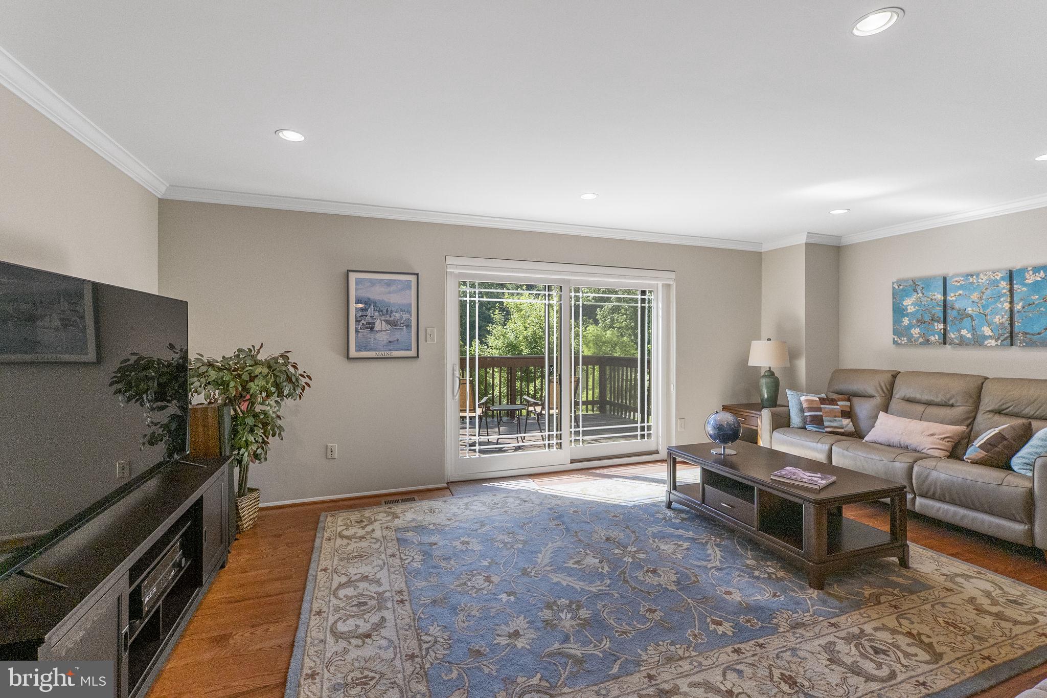 ELKHORN LANDING - Residential