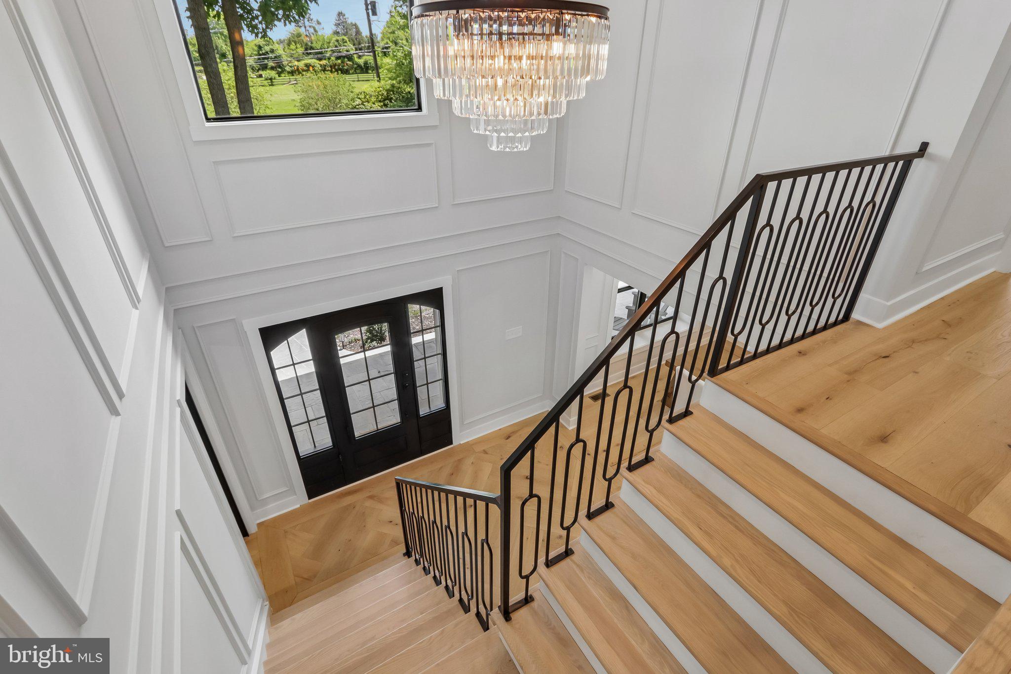 RADNOR HUNT - Residential