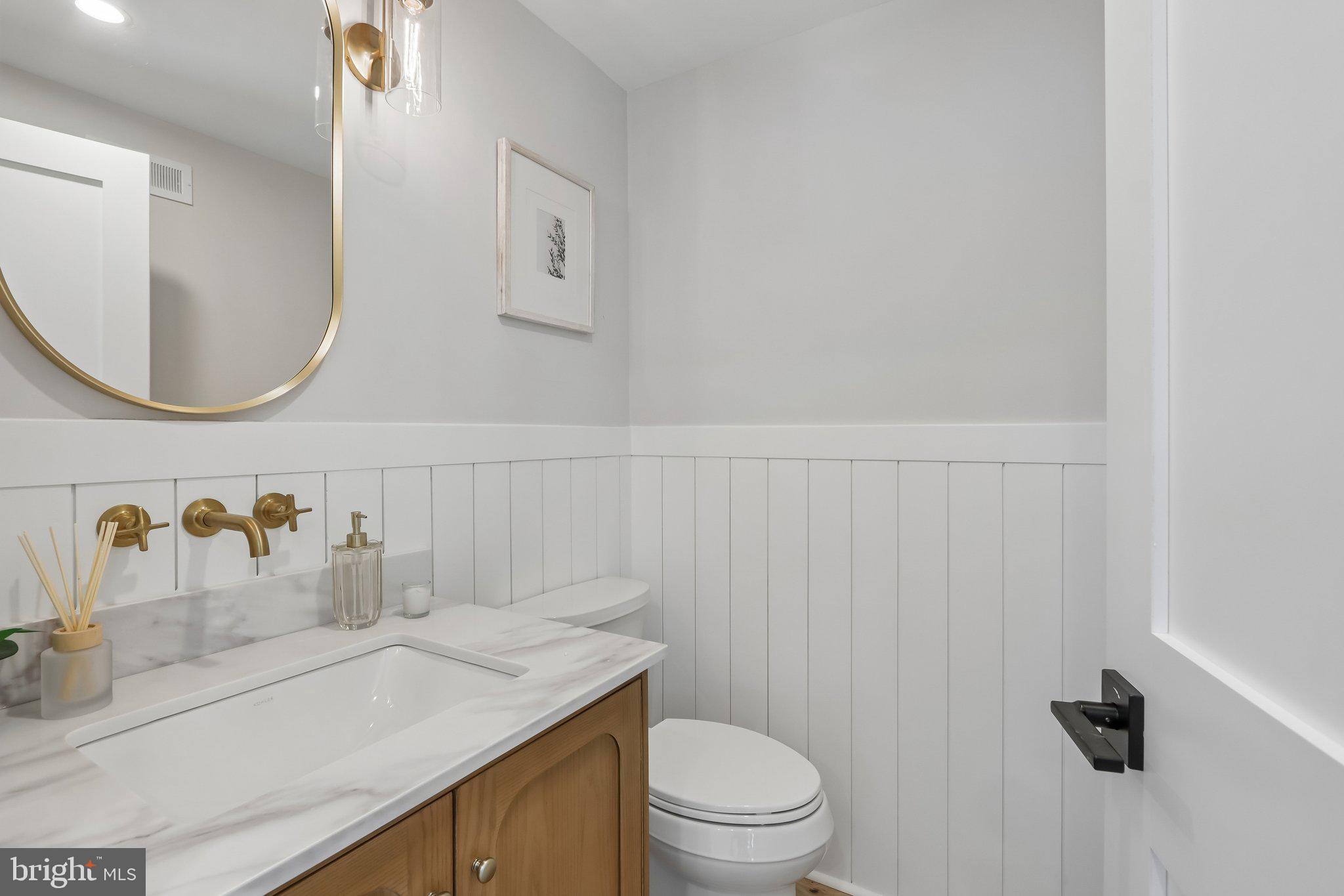 RADNOR HUNT - Residential