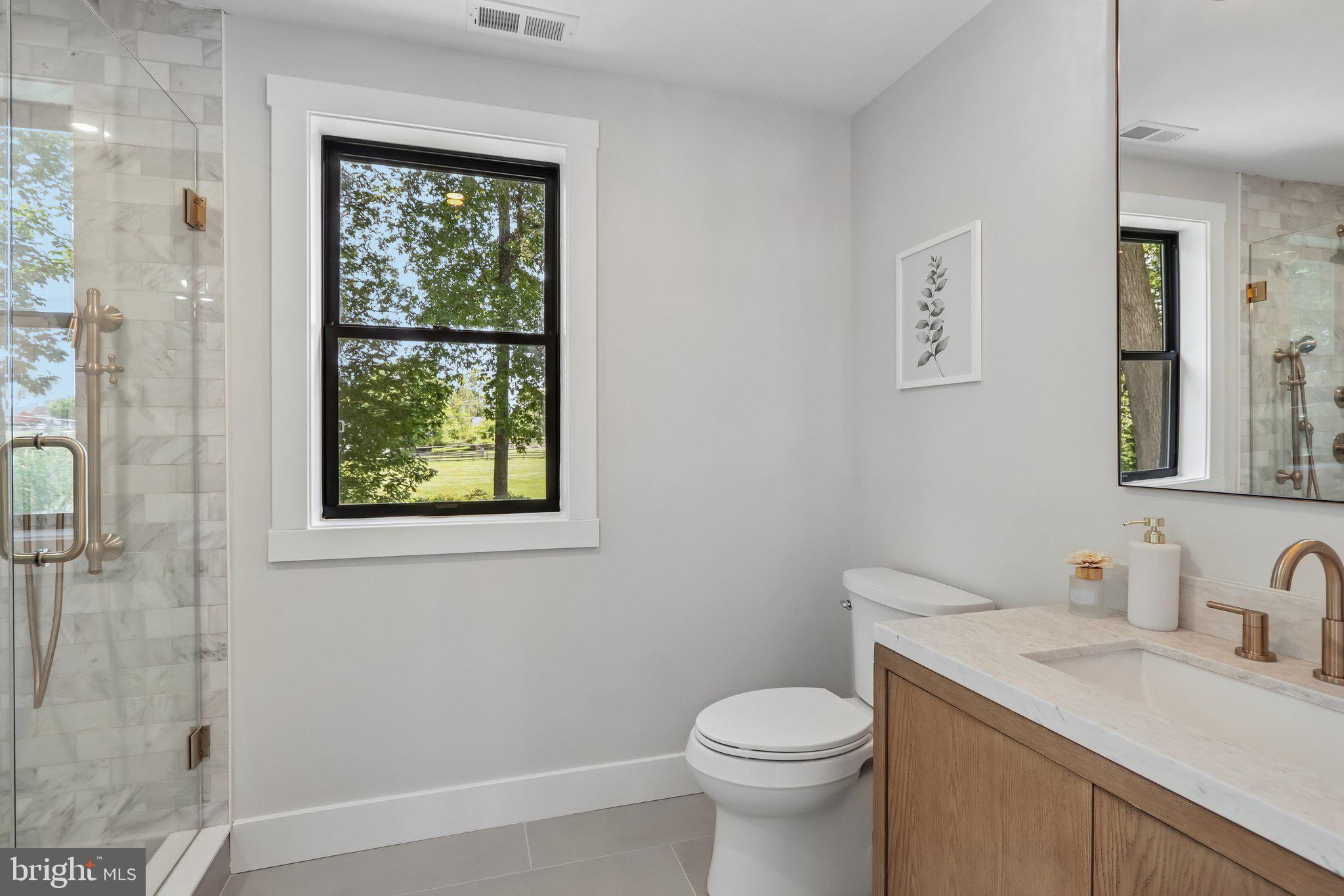 RADNOR HUNT - Residential