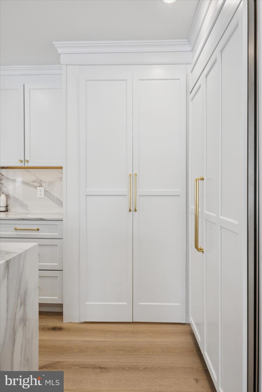 RADNOR HUNT - Residential