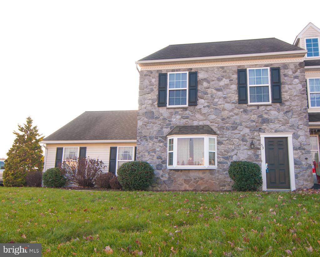QUAIL HOLLOW - Residential
