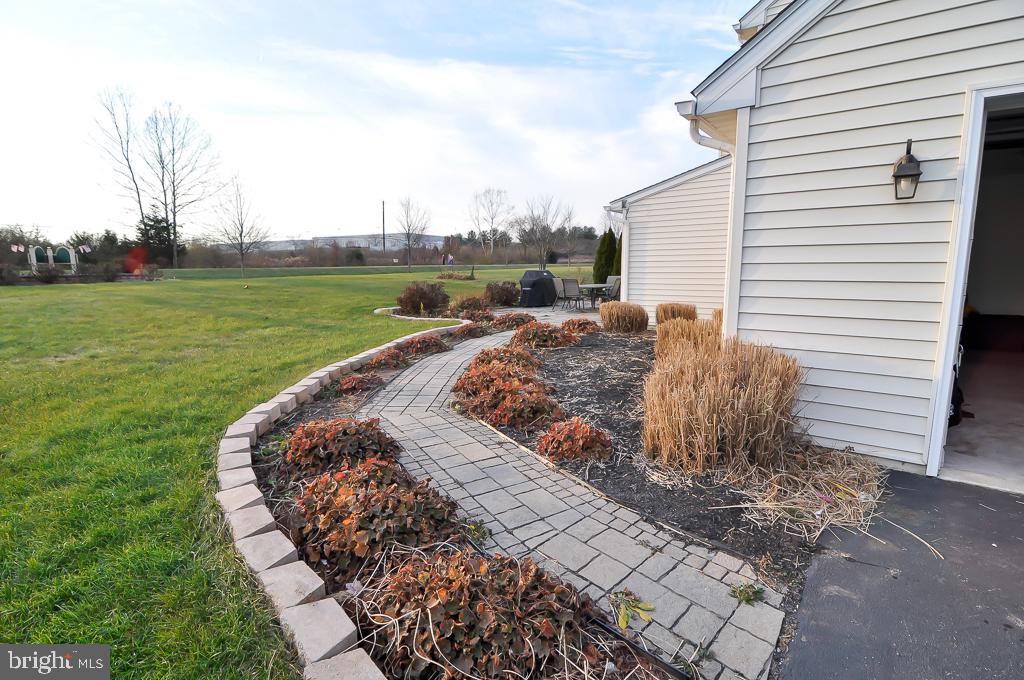 QUAIL HOLLOW - Residential