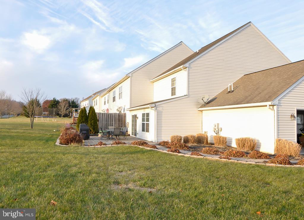 QUAIL HOLLOW - Residential