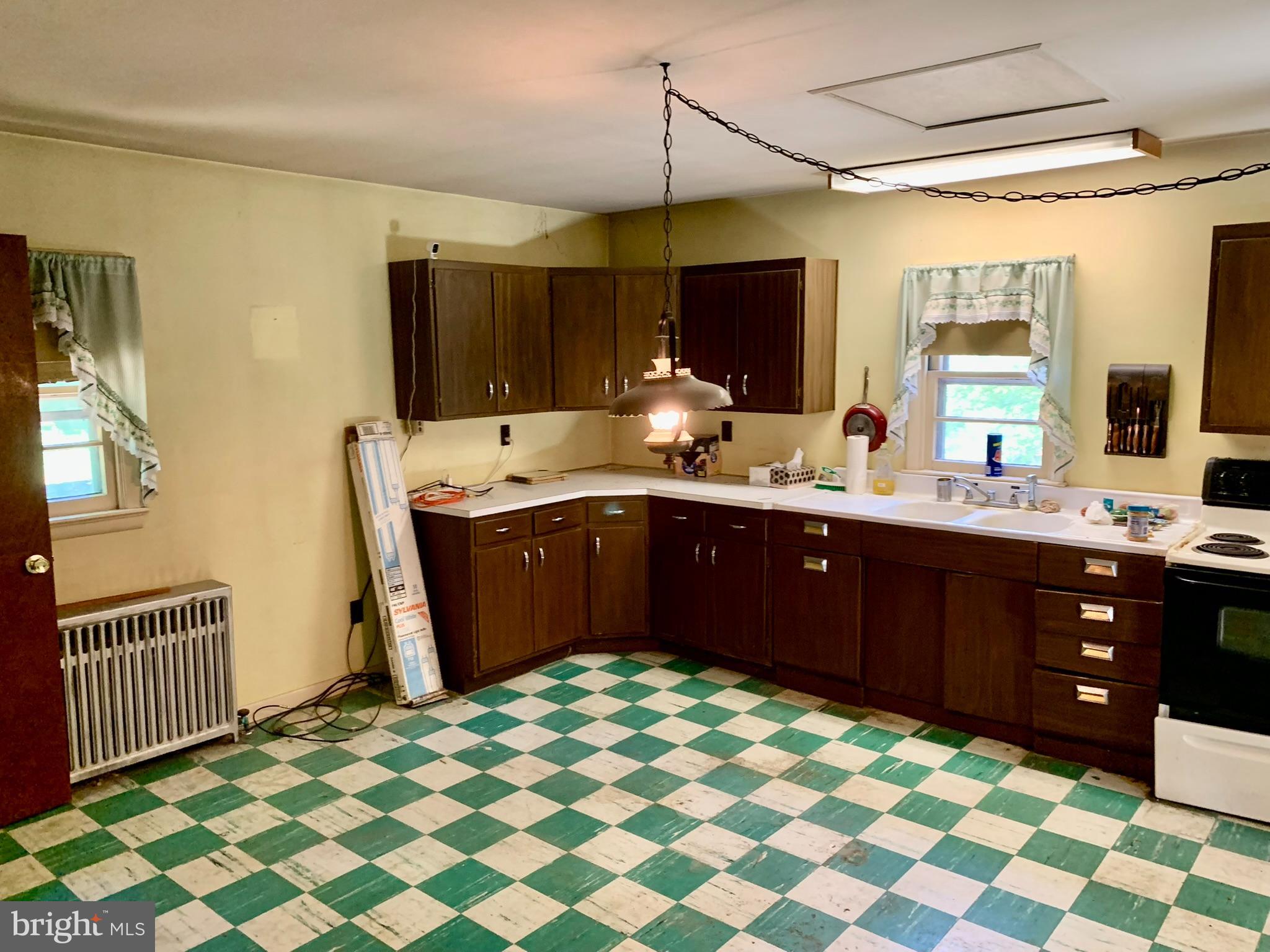 VLG AT MAIDENCREEK - Residential