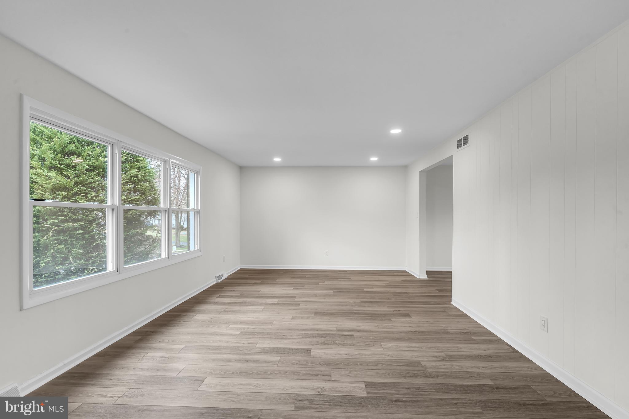 DAWNWOOD VILLAGE - Residential