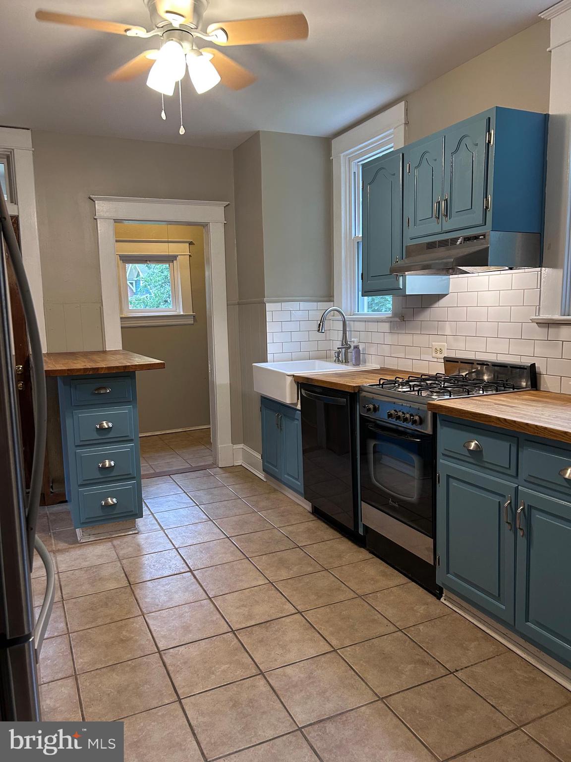 RADNOR WINSTON - Residential