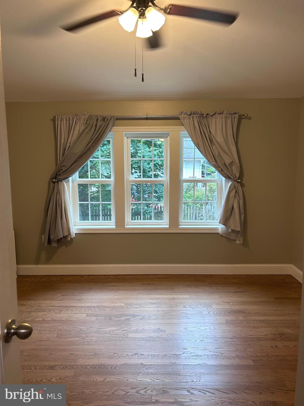 RADNOR WINSTON - Residential