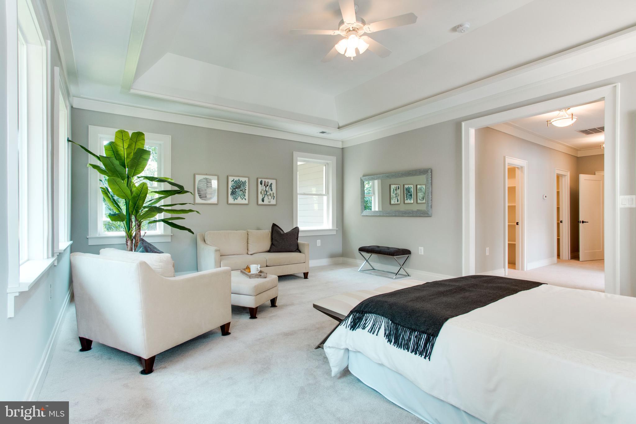 VIENNA WOODS - Residential