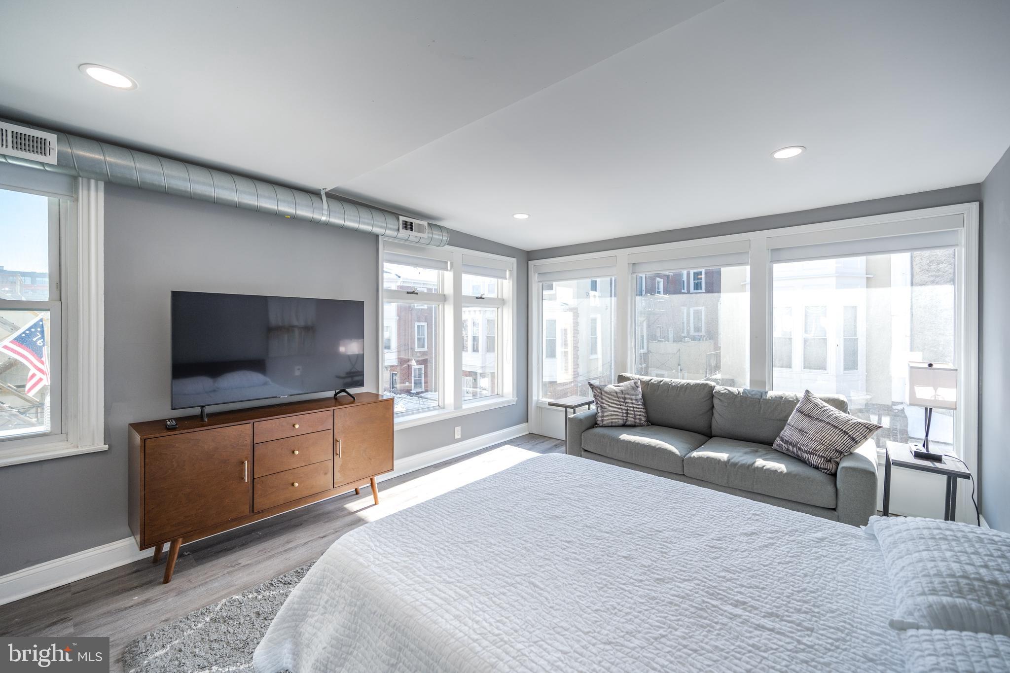 FAIRMOUNT - Residential