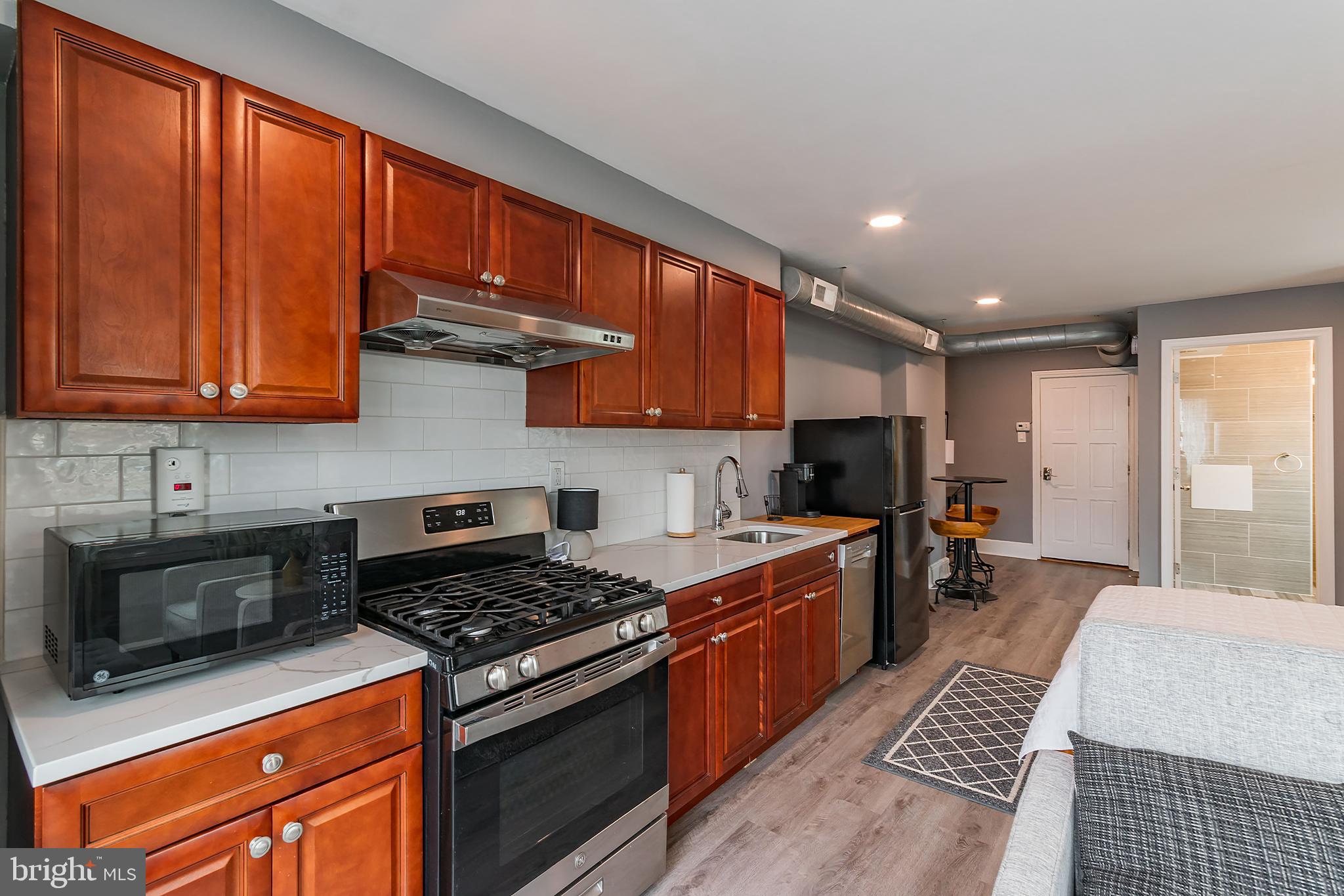 FAIRMOUNT - Residential