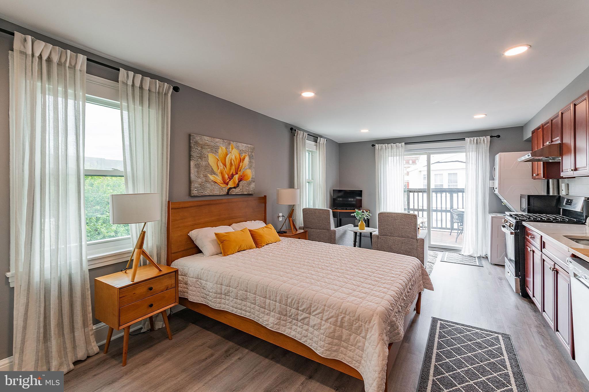 FAIRMOUNT - Residential