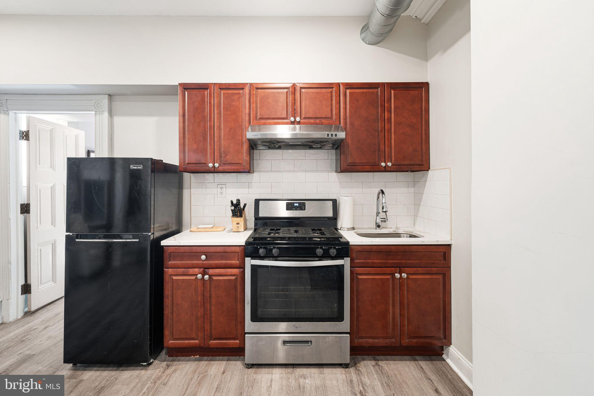 FAIRMOUNT - Residential