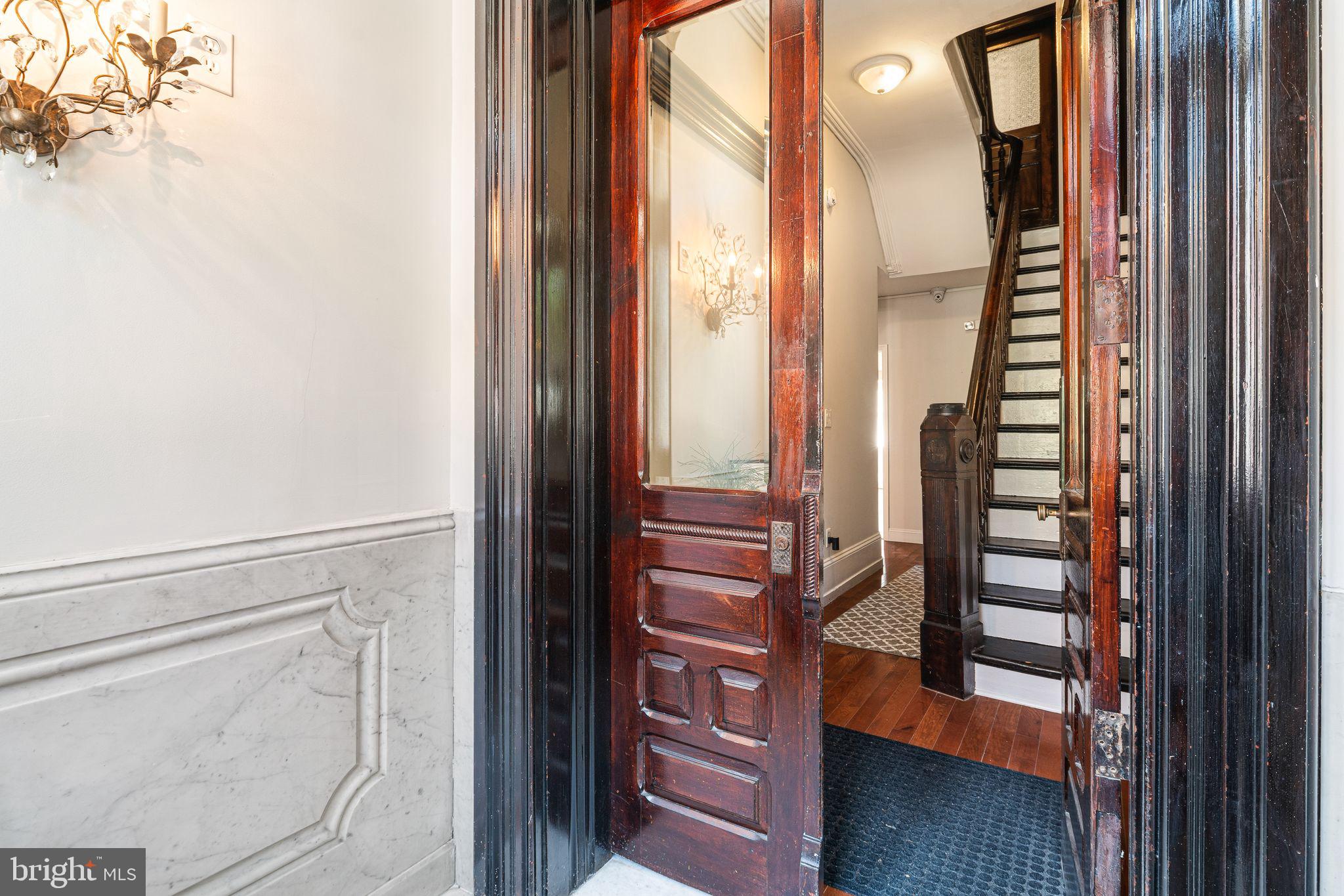 FAIRMOUNT - Residential