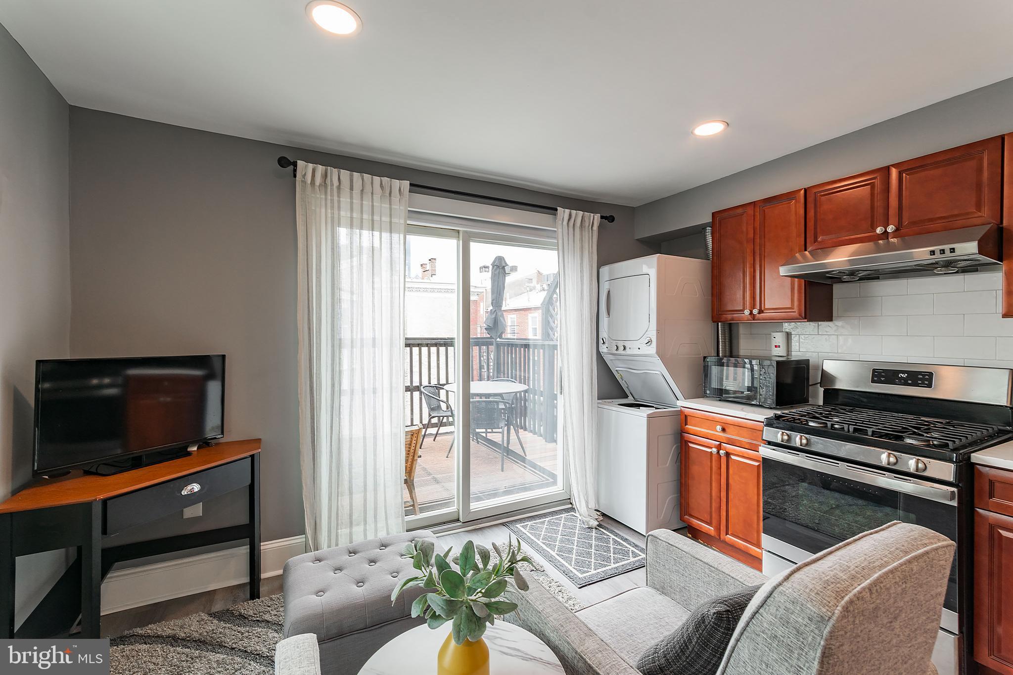 FAIRMOUNT - Residential
