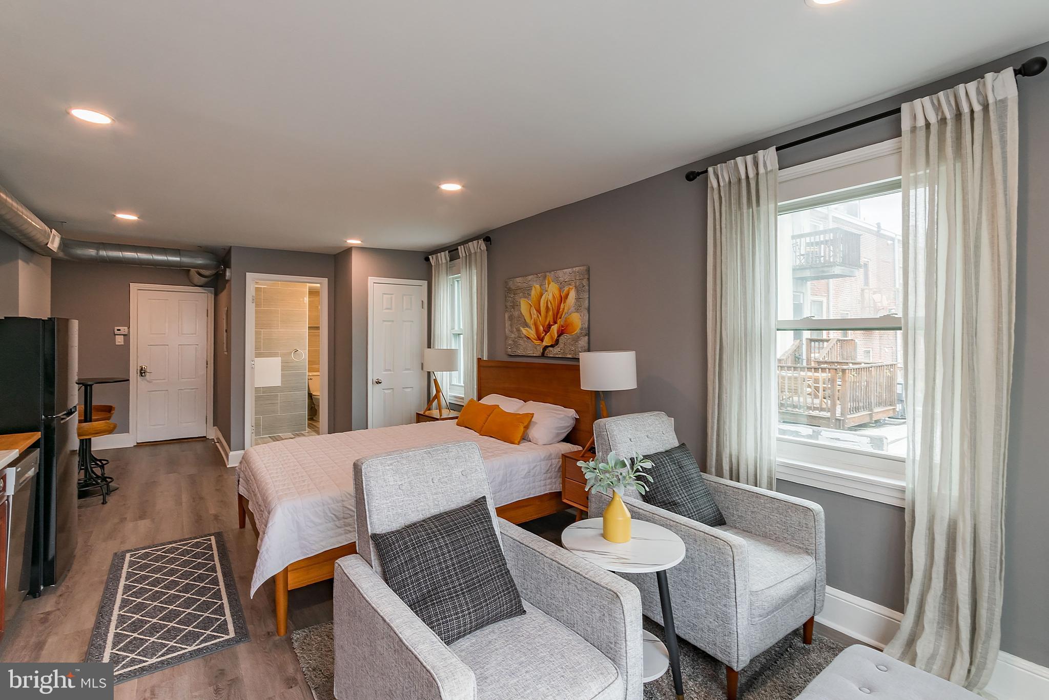 FAIRMOUNT - Residential