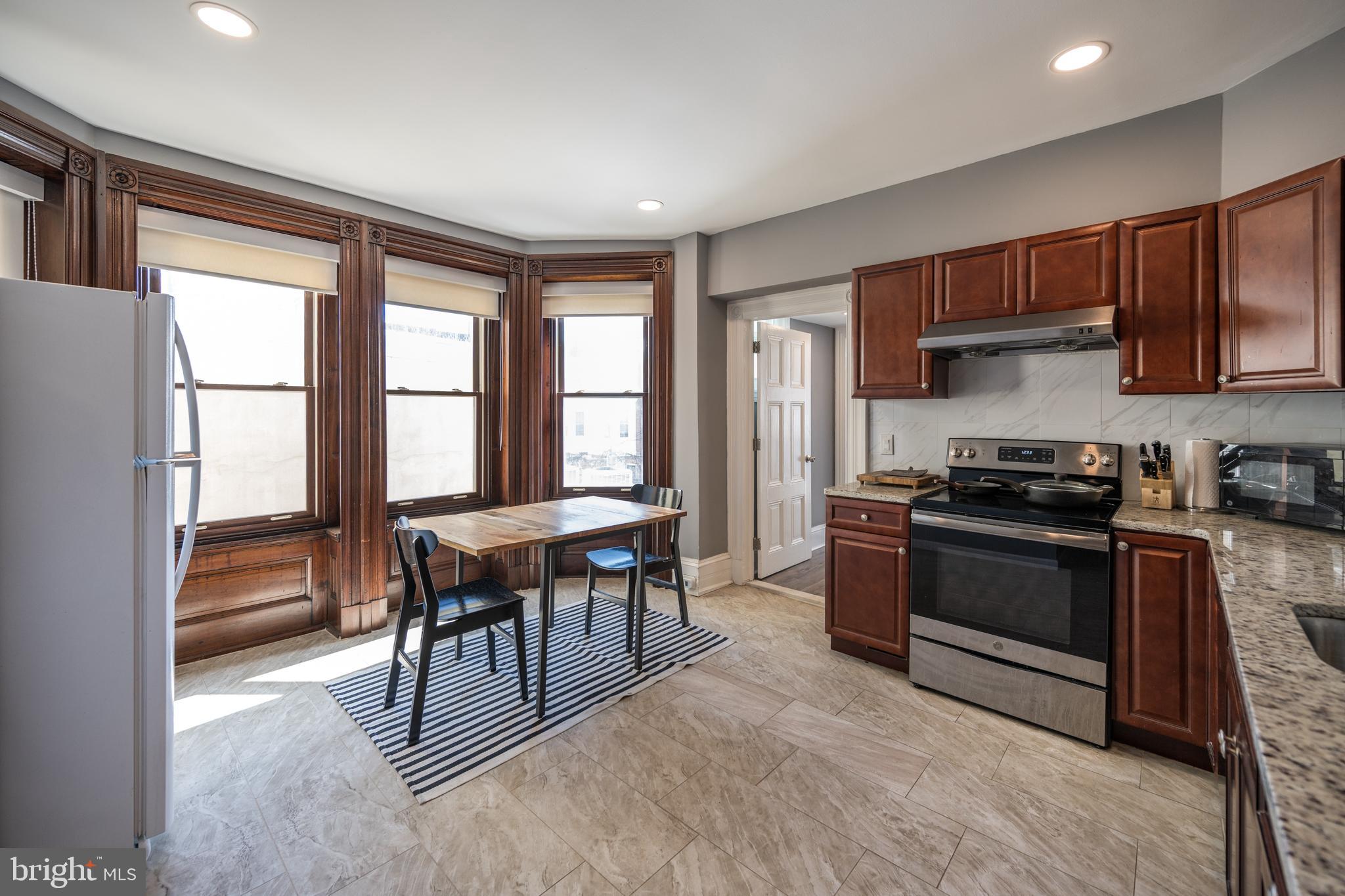 FAIRMOUNT - Residential