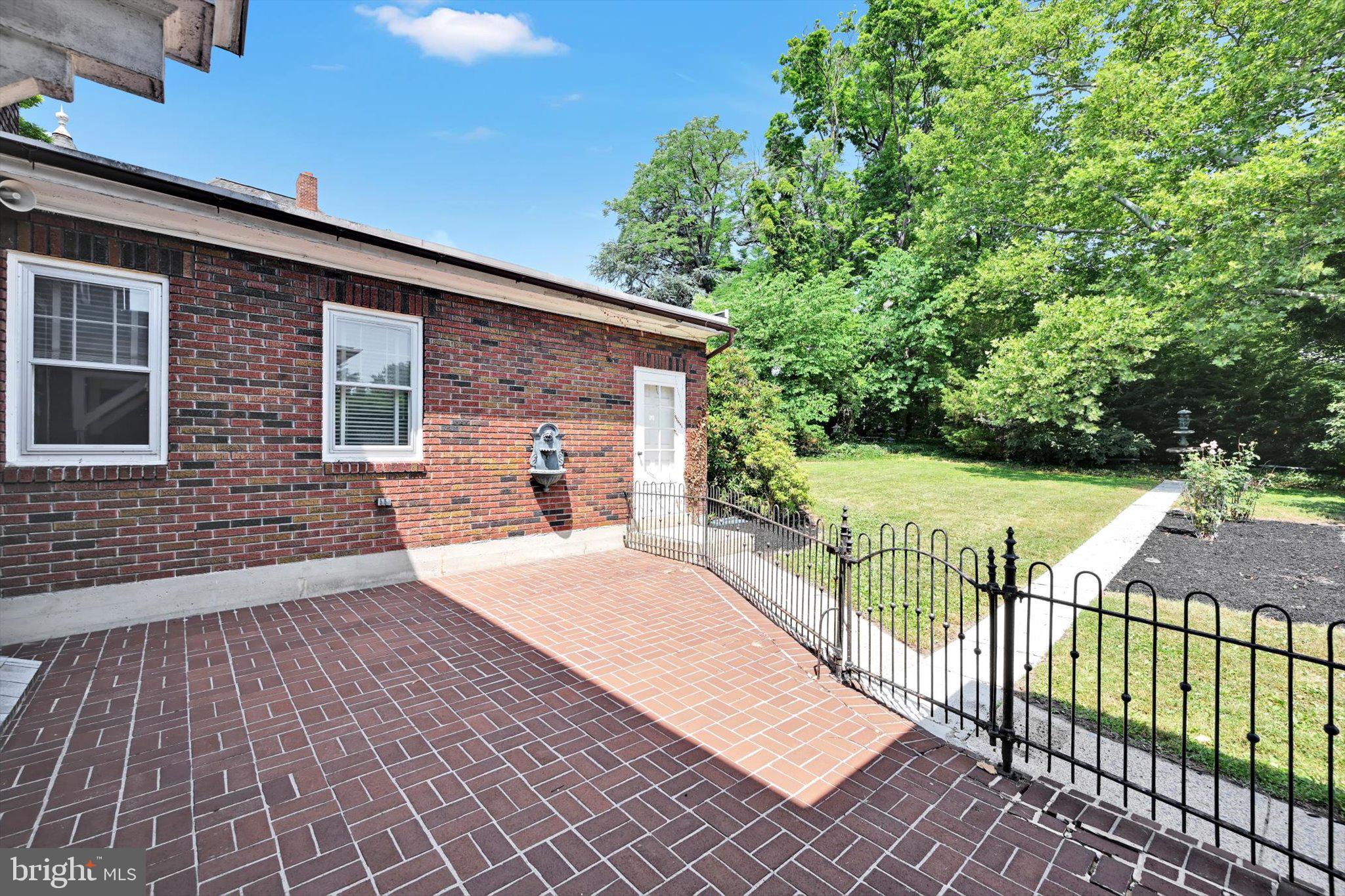 CAMP HILL BOROUGH - Residential