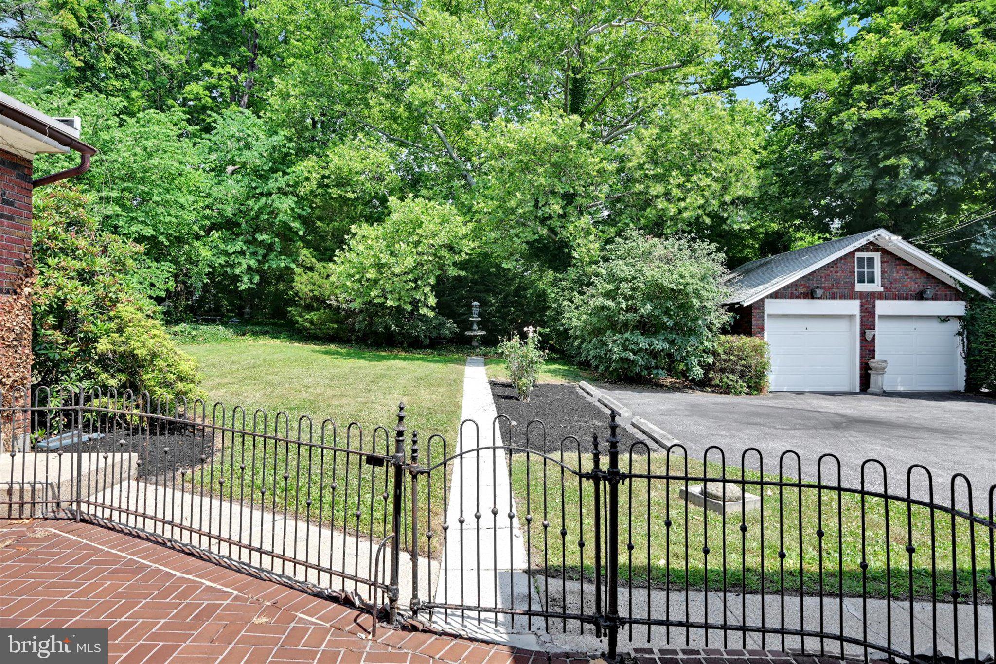 CAMP HILL BOROUGH - Residential